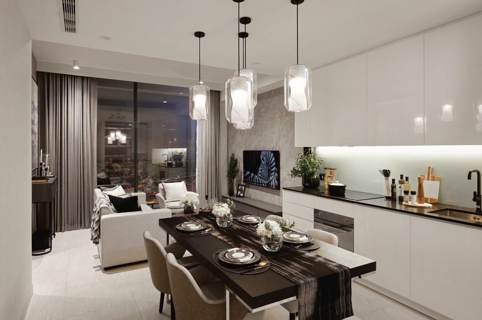 Tait Sathorn 12, Bangkok 1