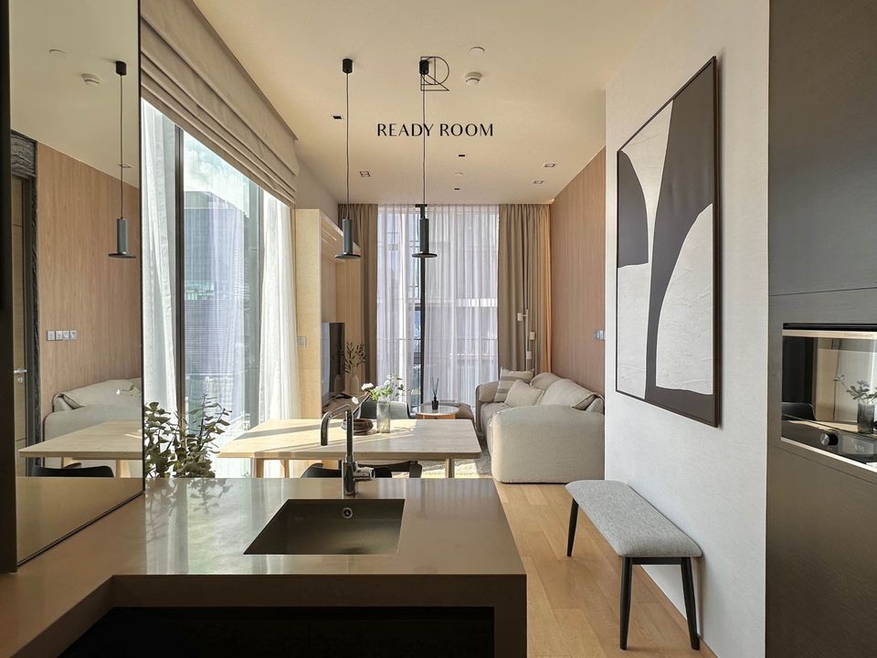 28 Chidlom, Bangkok 1