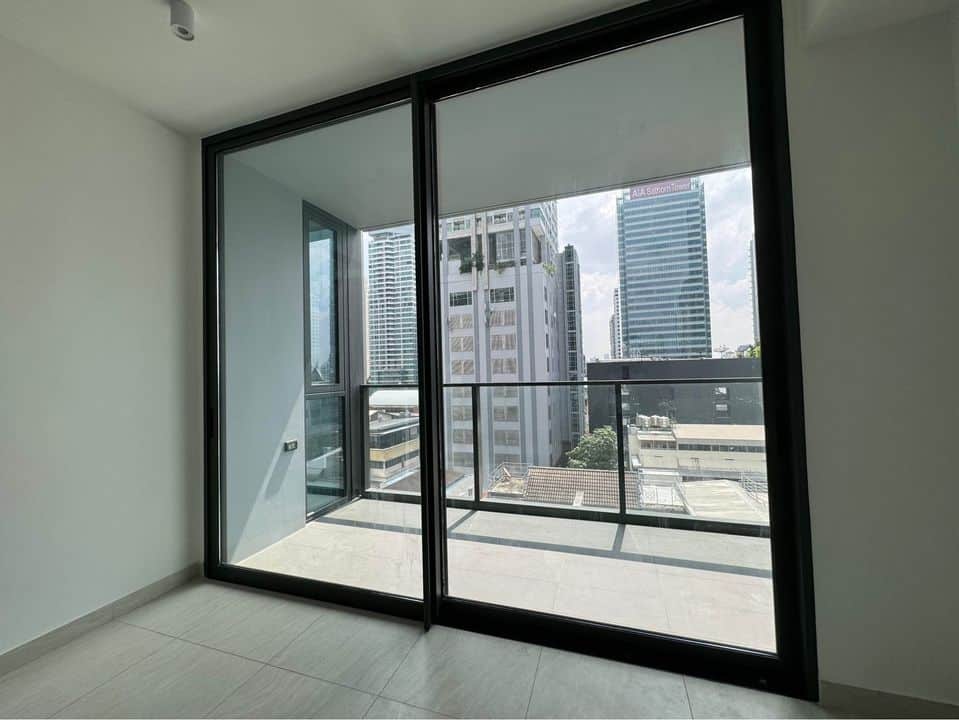 Tait Sathorn 12, Bangkok 2