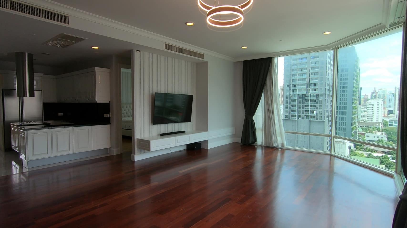 Royce Private Residences, Bangkok 2