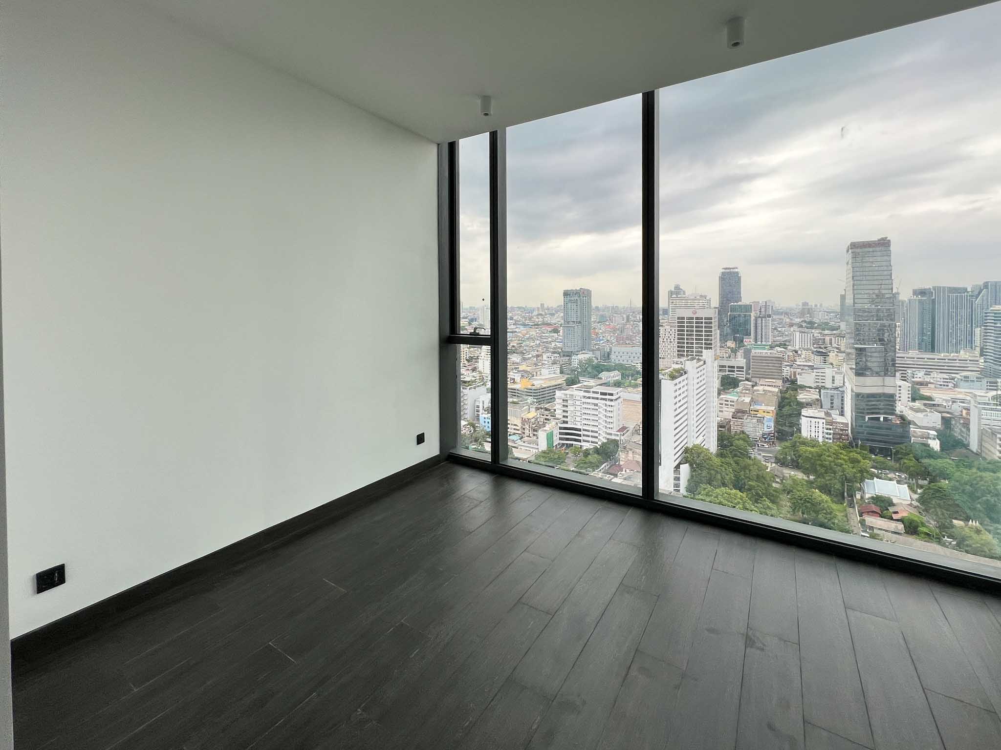Tait Sathorn 12, Bangkok 2