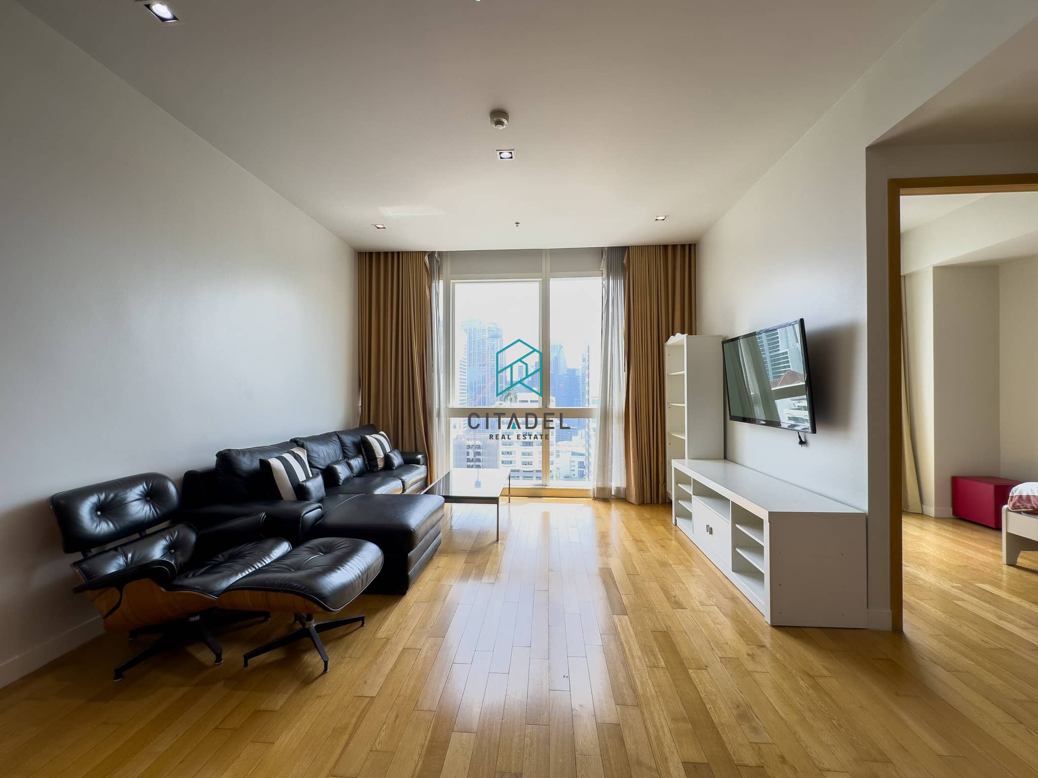 Millennium Residence, Bangkok 1