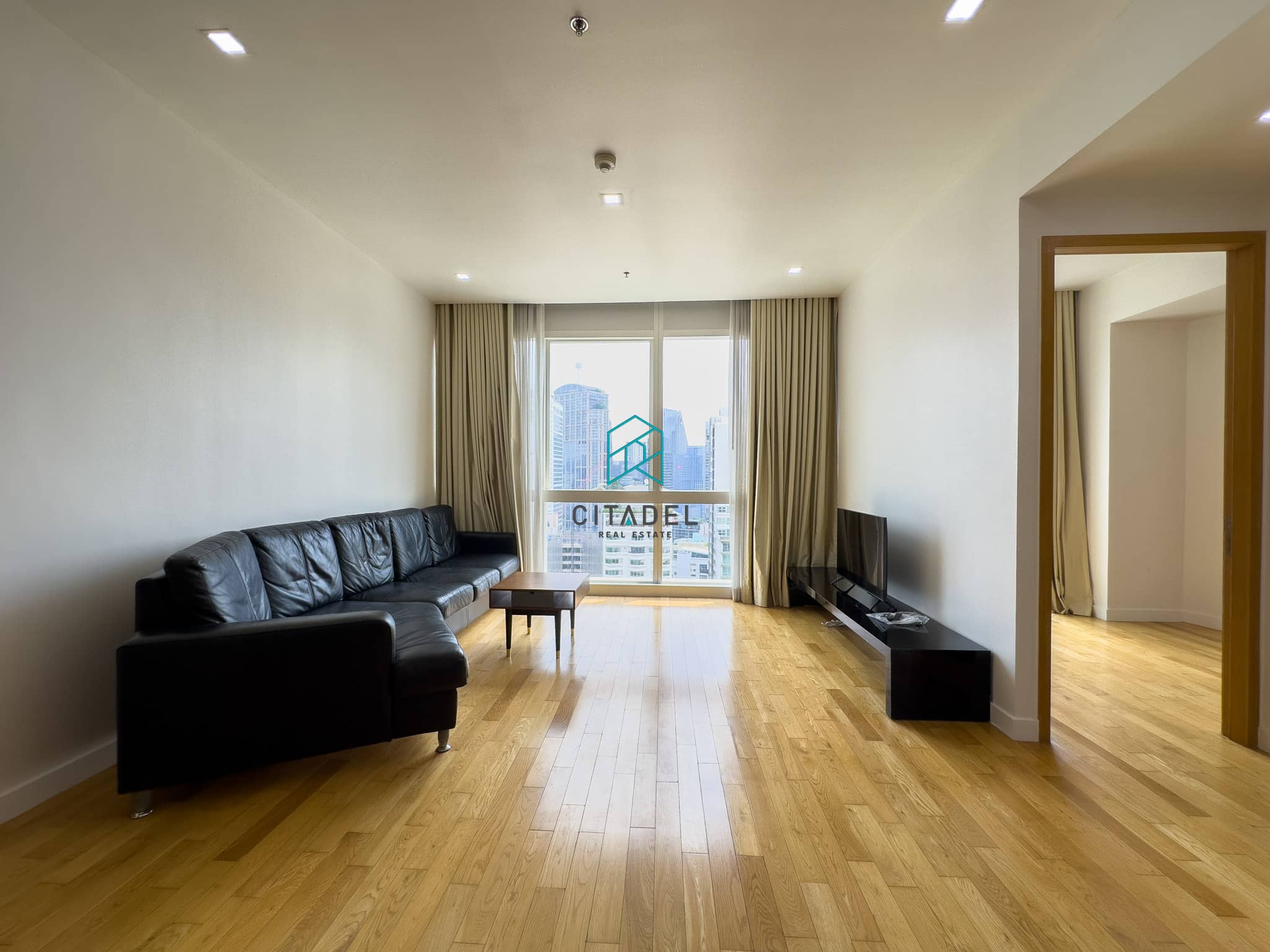 Millennium Residence, Bangkok 1