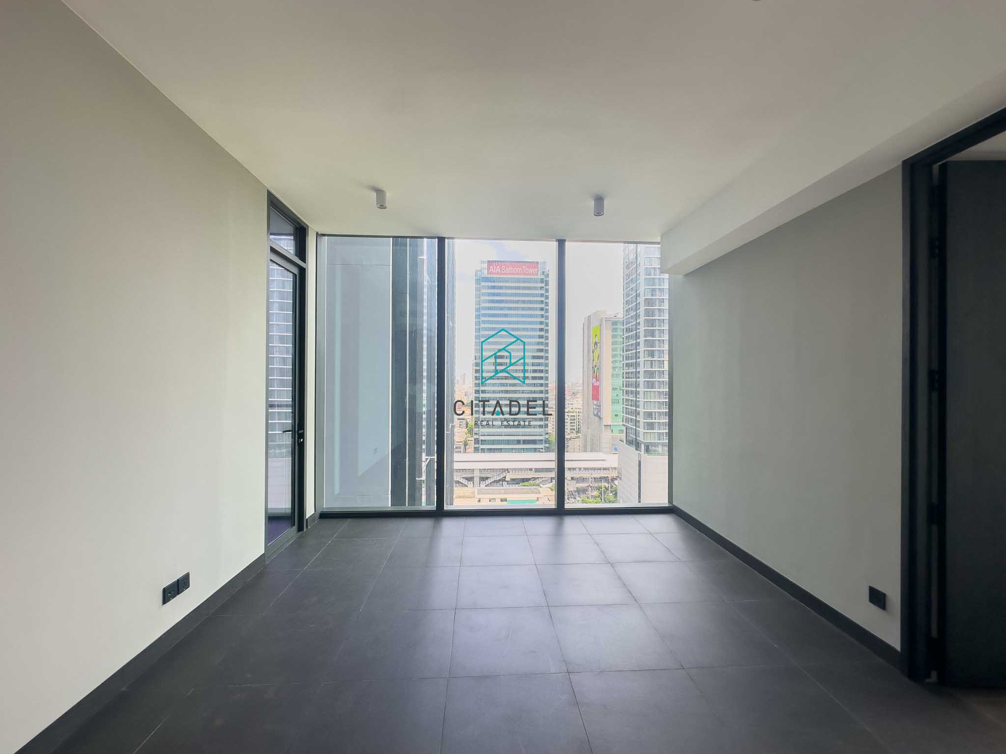 Tait Sathorn 12, Bangkok 2