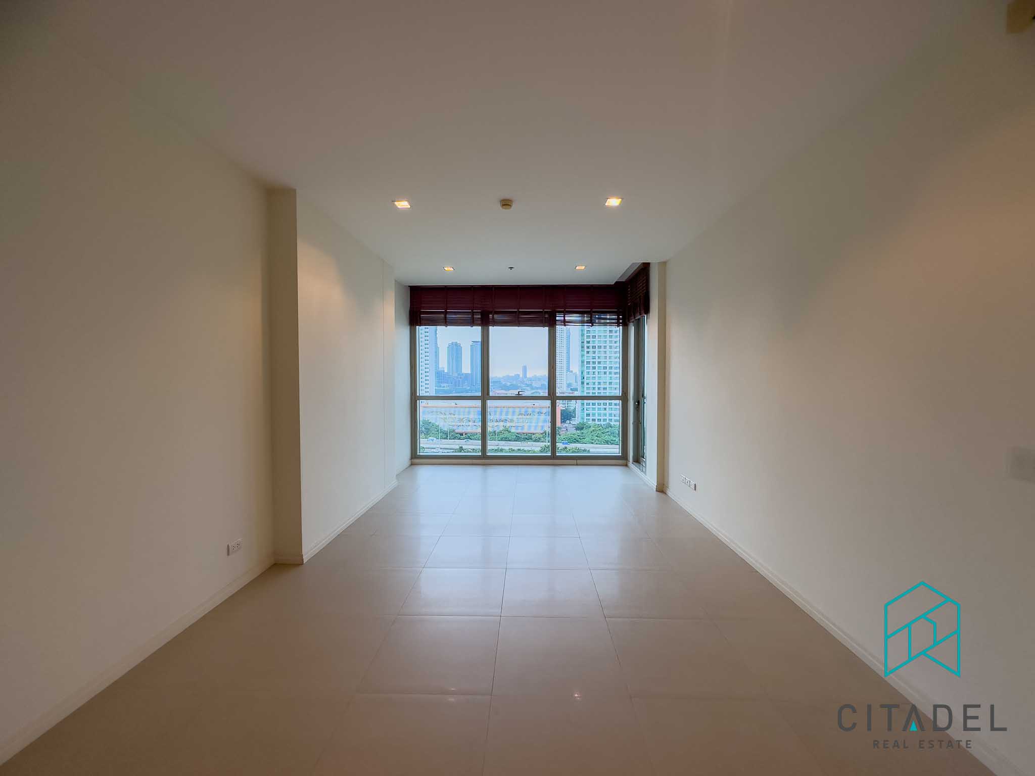 The River Condominium, Bangkok 2