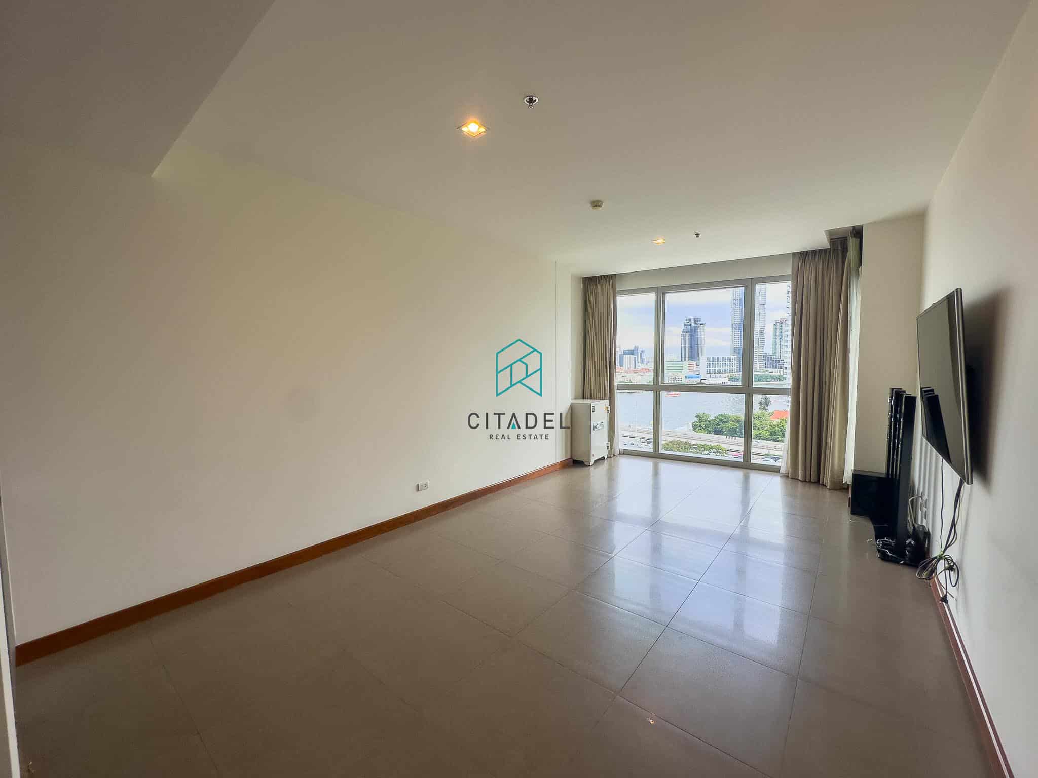 The River Condominium, Bangkok 1