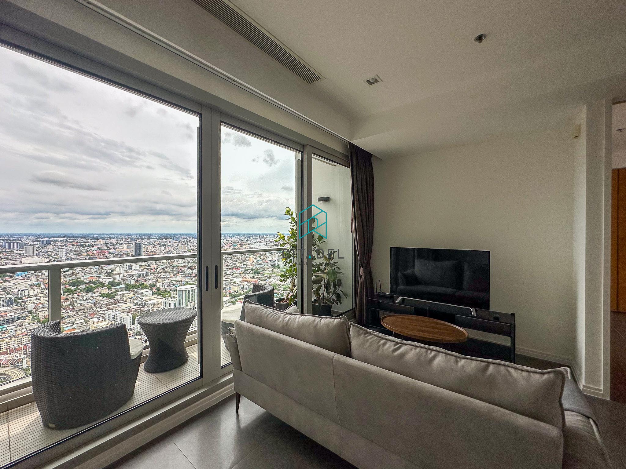 The River Condominium, Bangkok 2