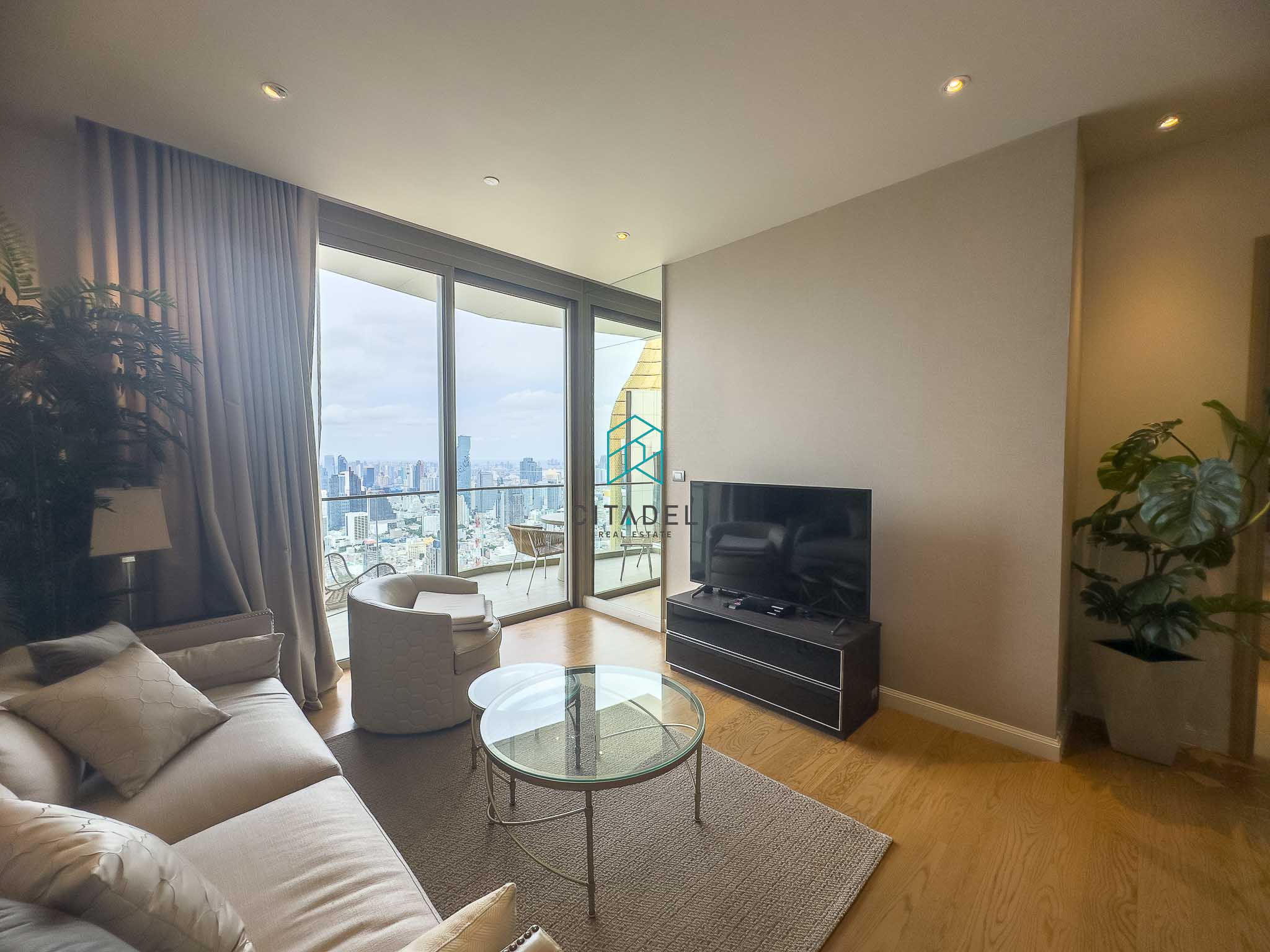 Magnolias Waterfront Residences, Bangkok 3