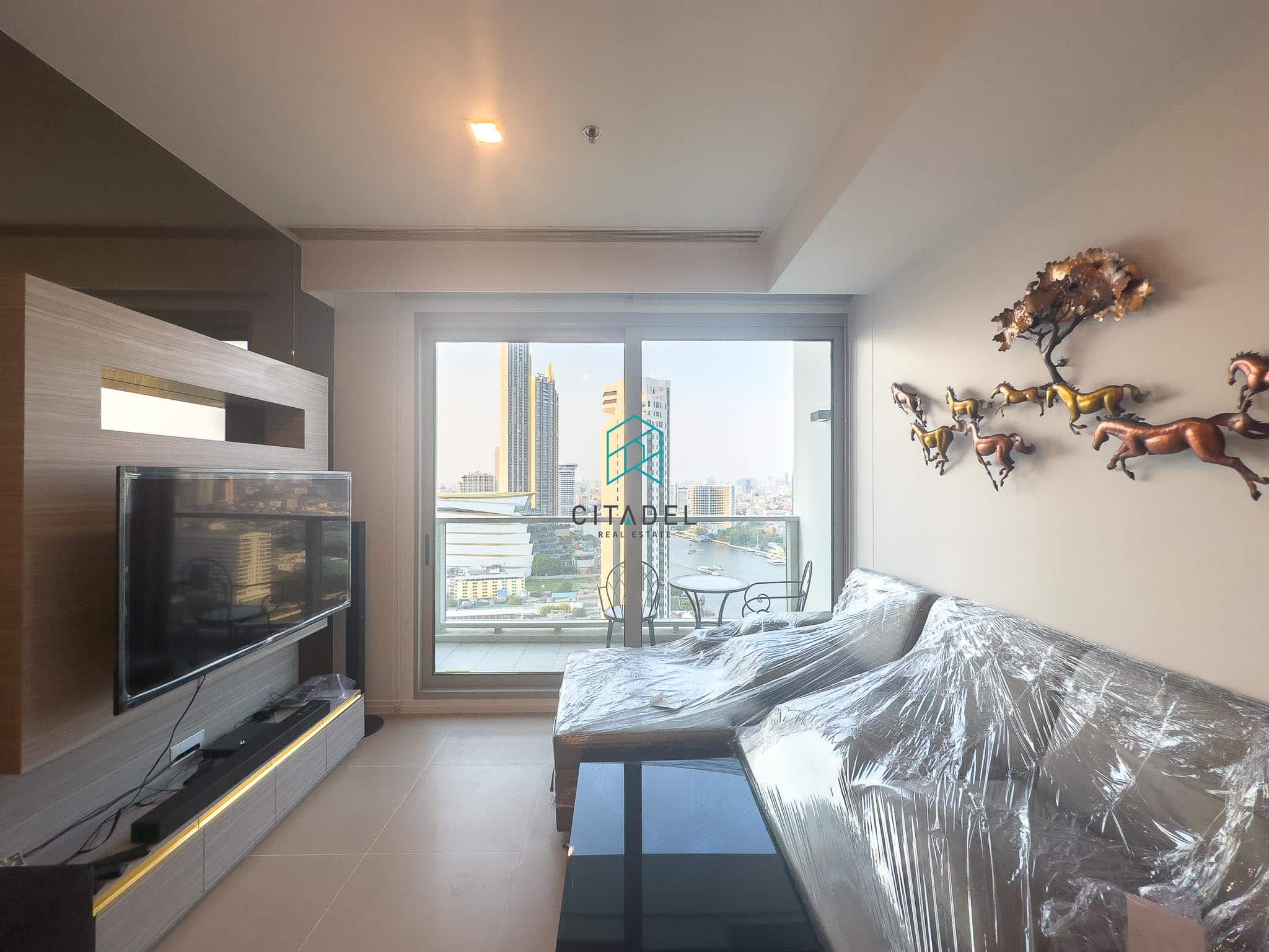 The River Condominium, Bangkok 1