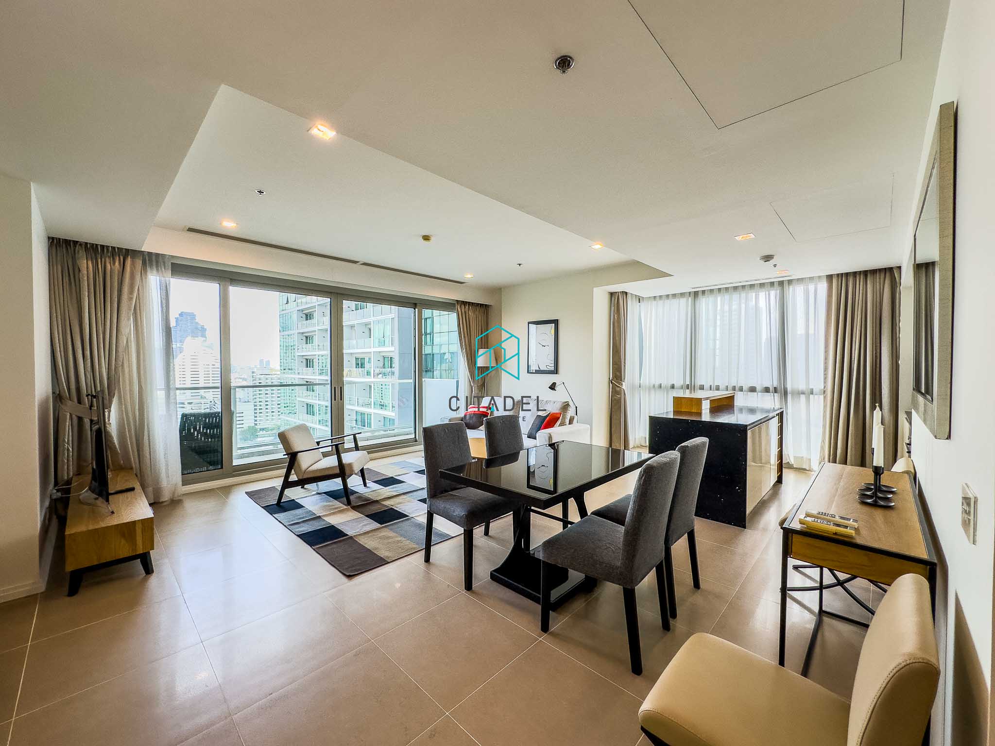 The River Condominium, Bangkok 1