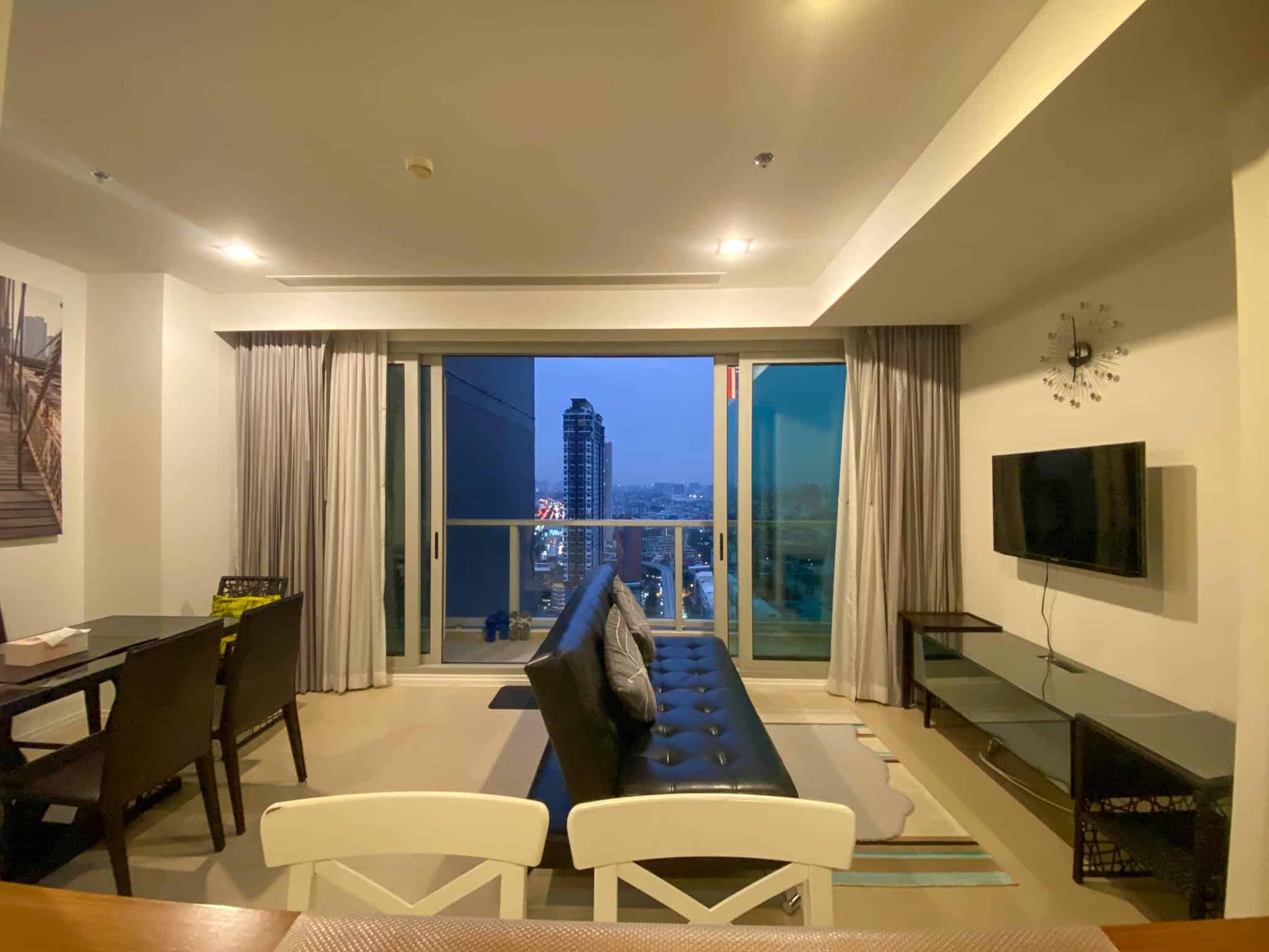 The River Condominium, Bangkok 1