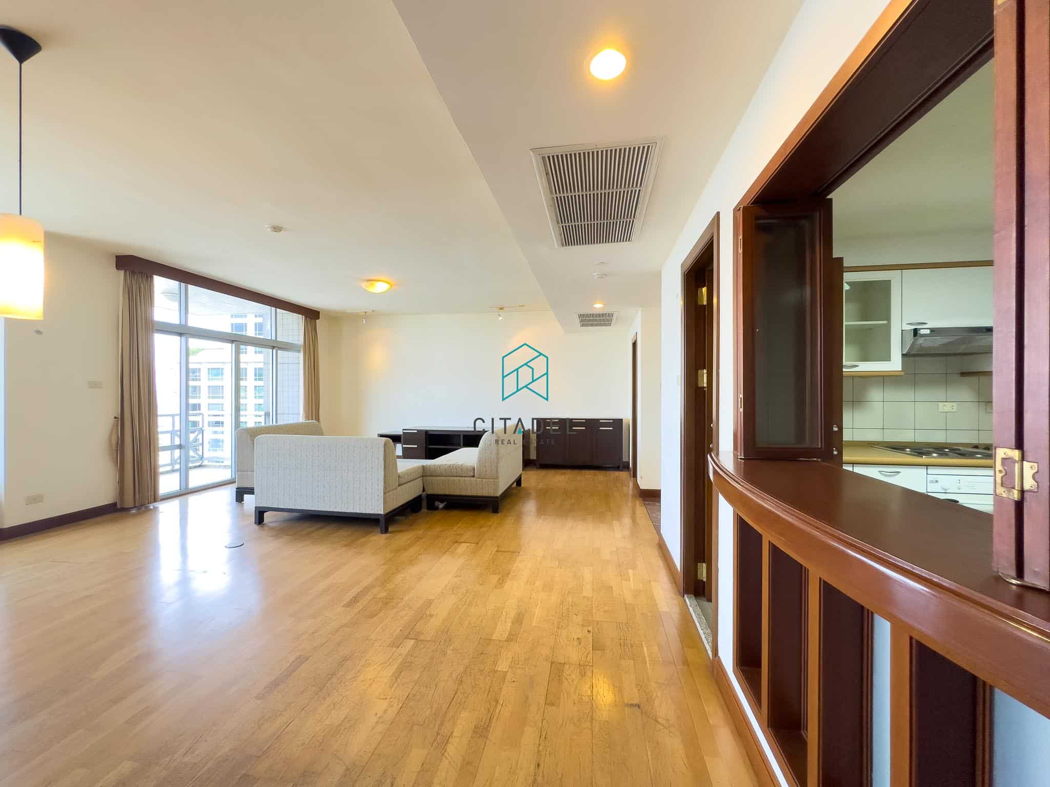 All Seasons Mansion, Bangkok 3