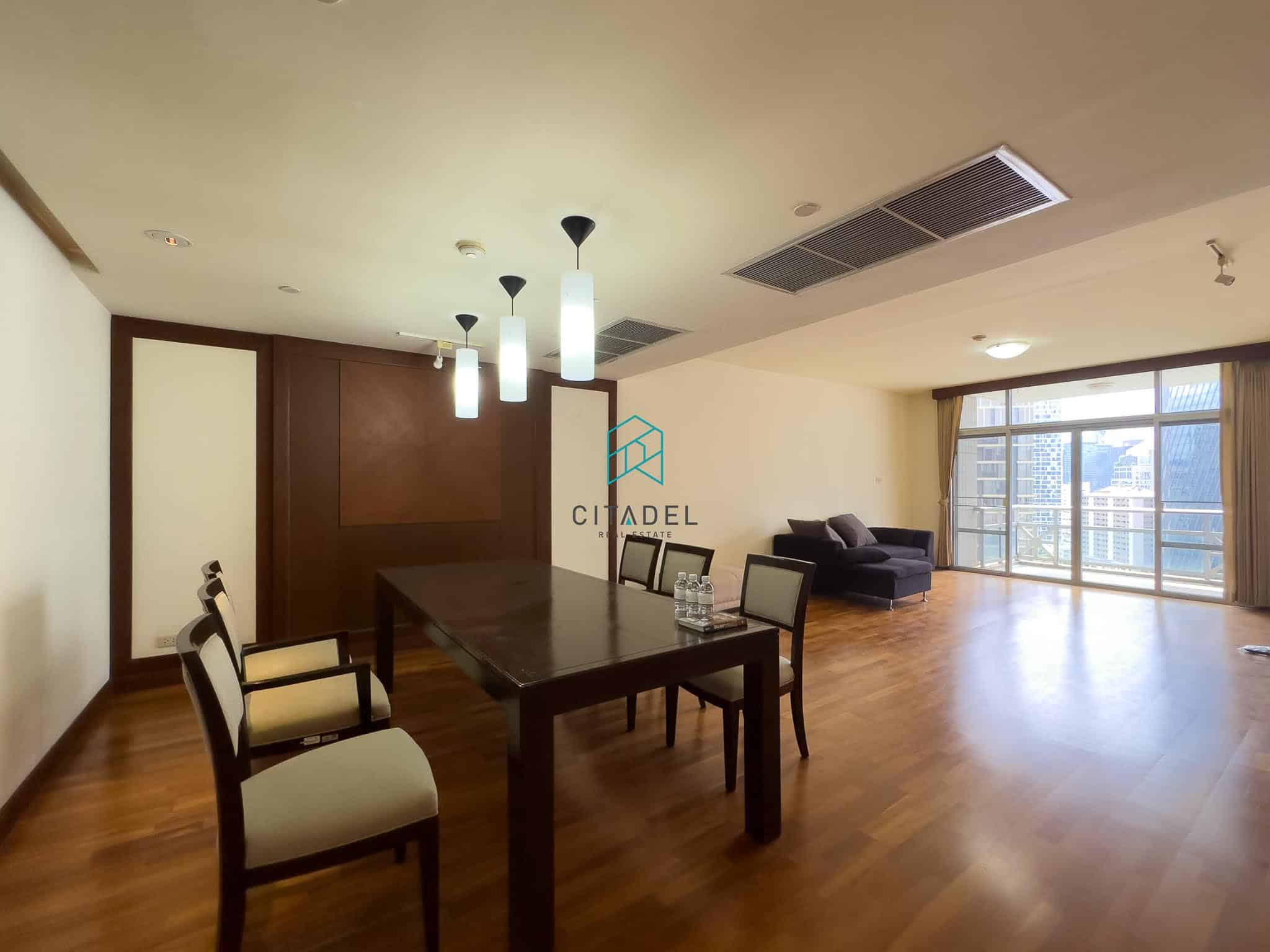 All Seasons Mansion, Bangkok 1