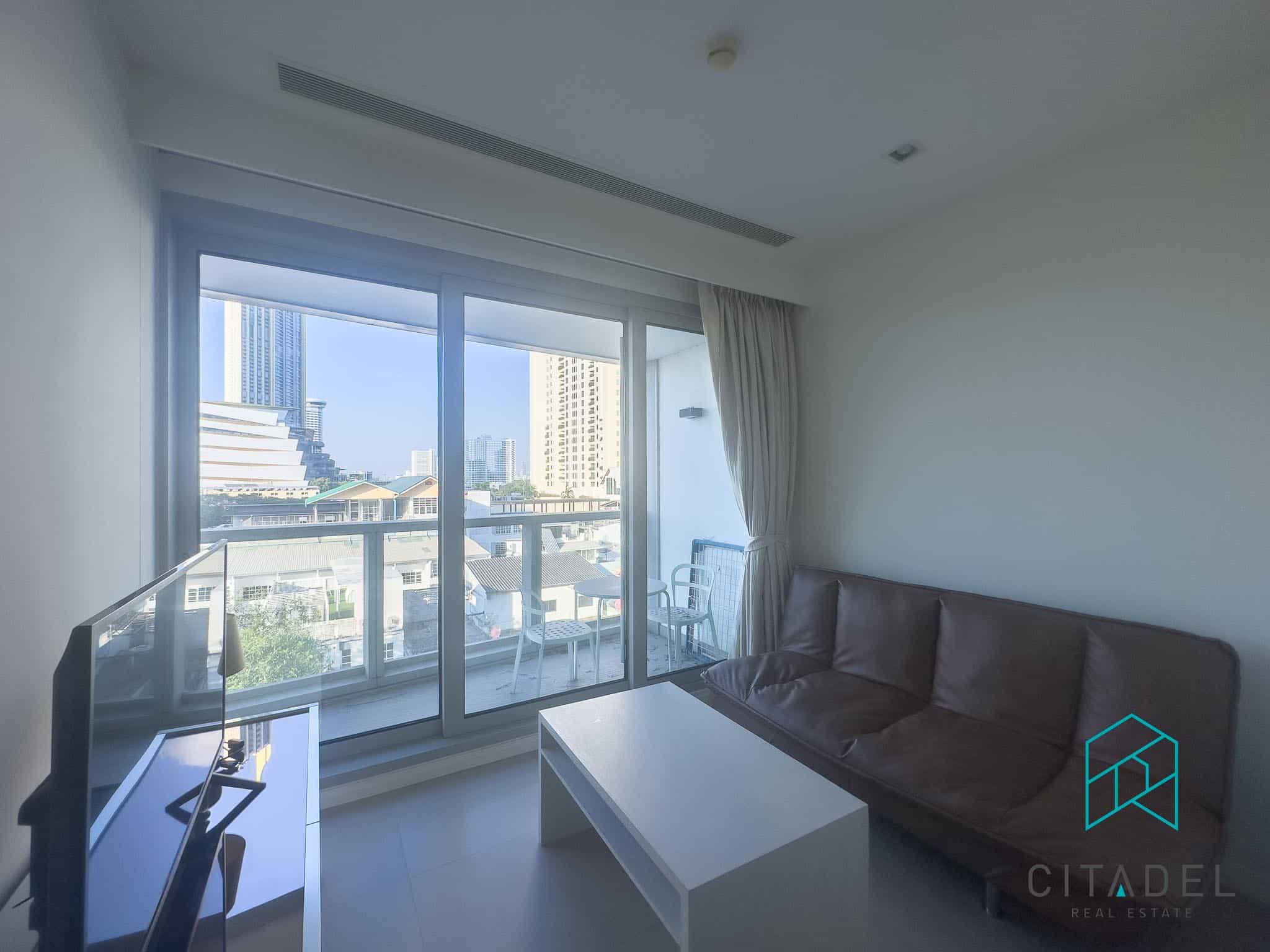 The River Condominium, Bangkok 1