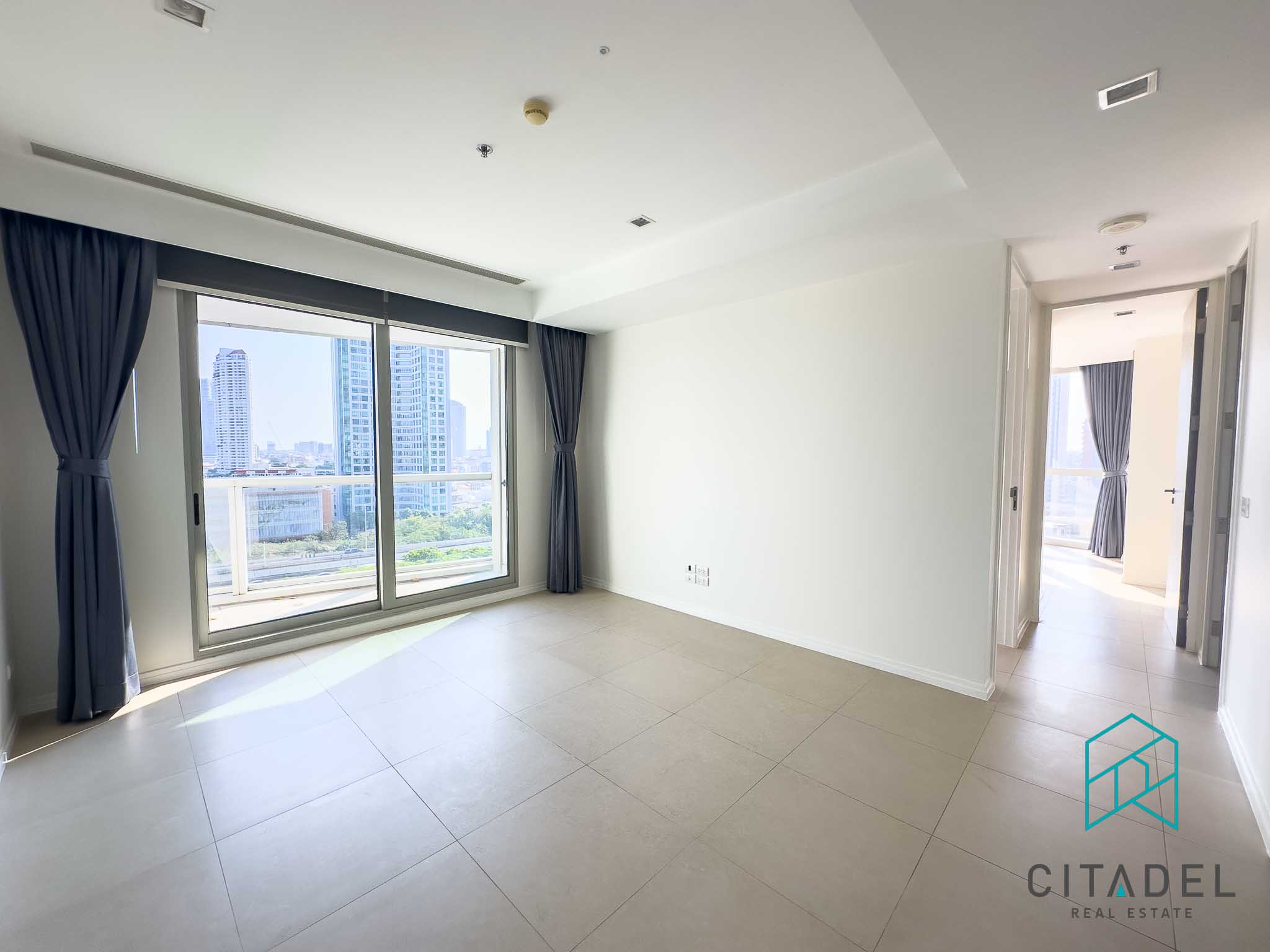 The River Condominium, Bangkok 1