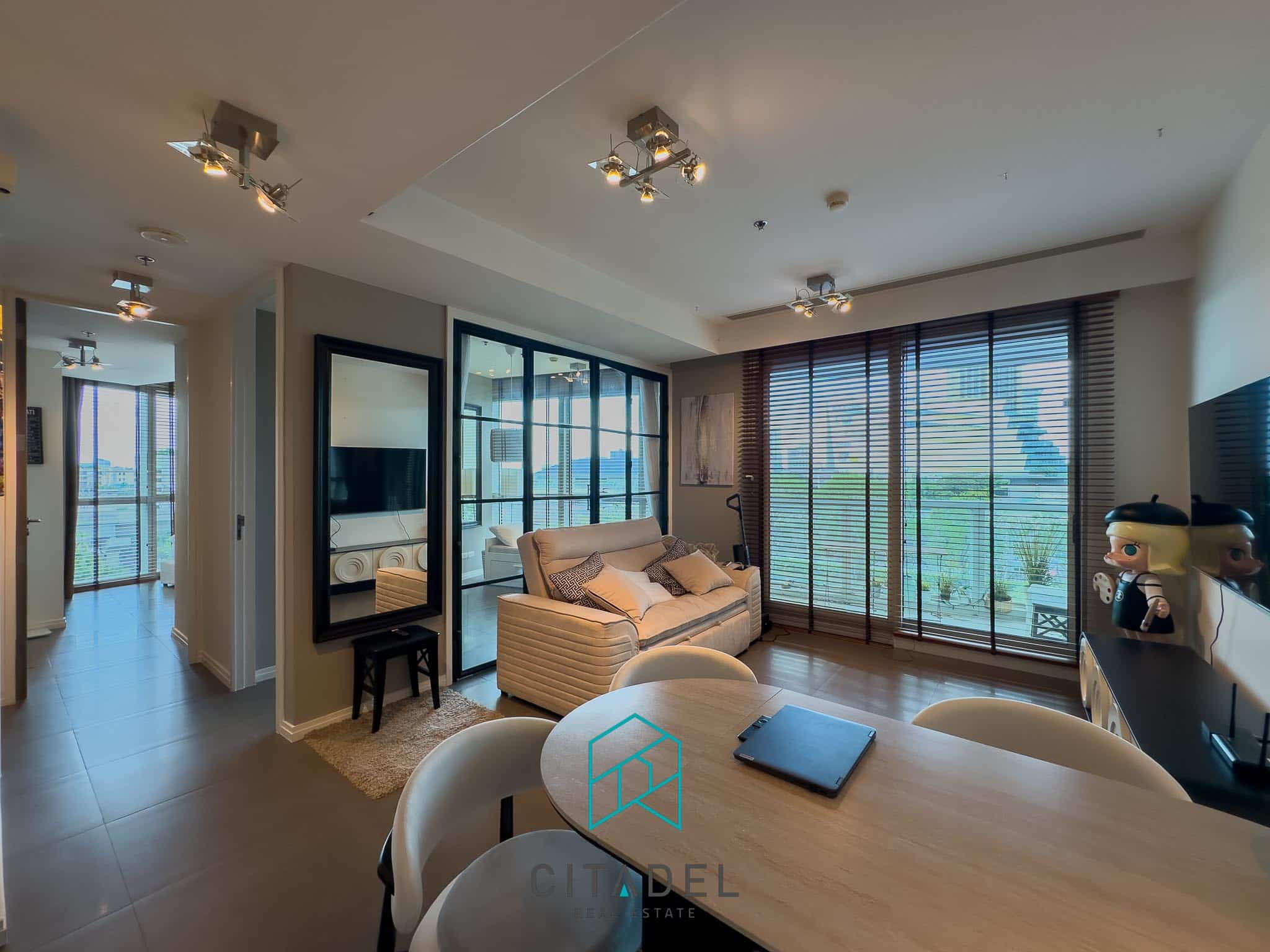 The River Condominium, Bangkok 1