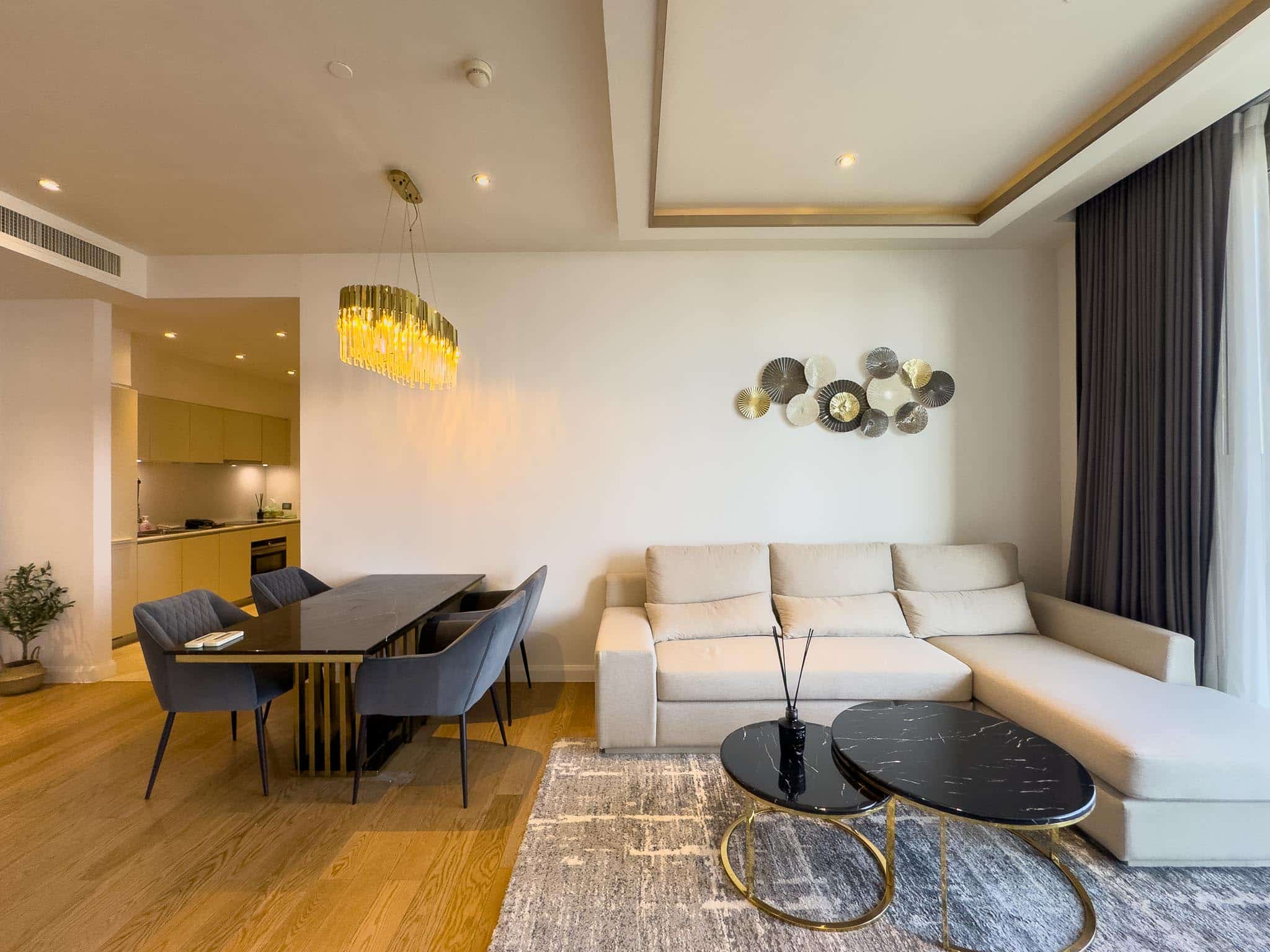 Magnolias Waterfront Residences, Bangkok 3