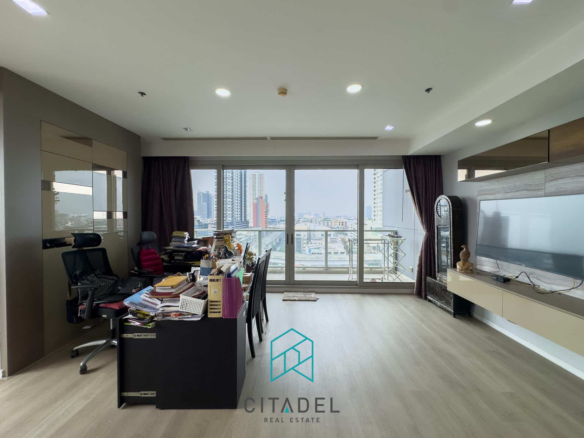 The River Condominium, Bangkok 1