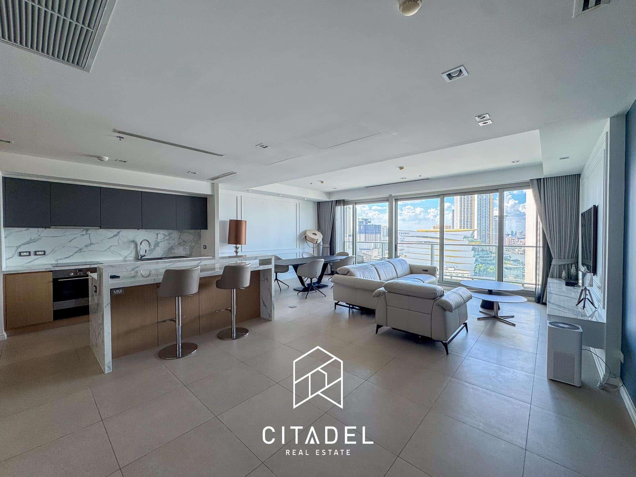The River Condominium, Bangkok 1