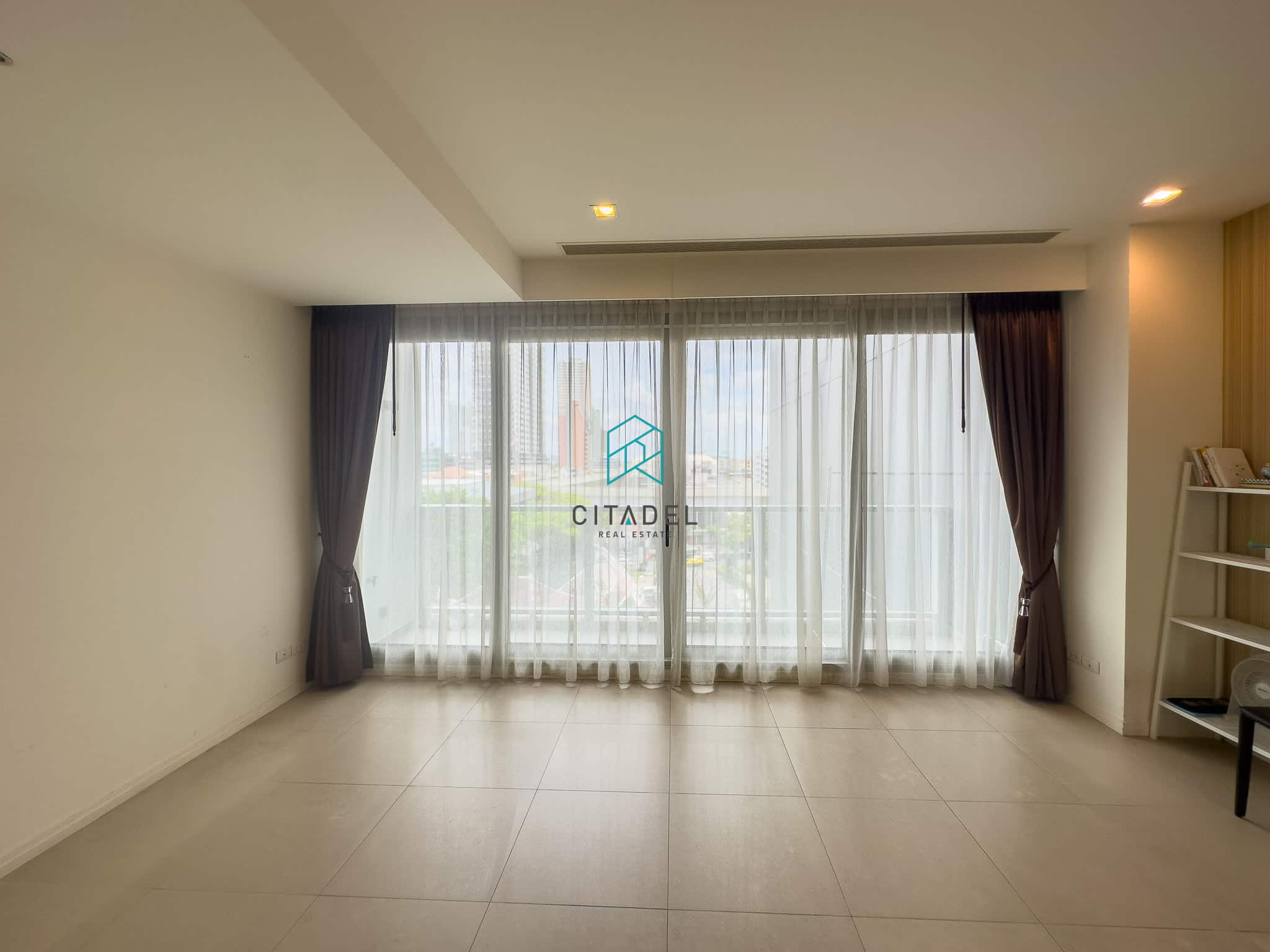 The River Condominium, Bangkok 4