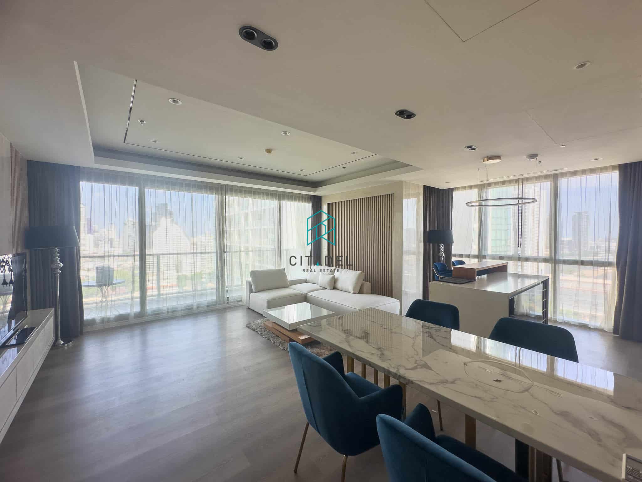 The River Condominium, Bangkok 1