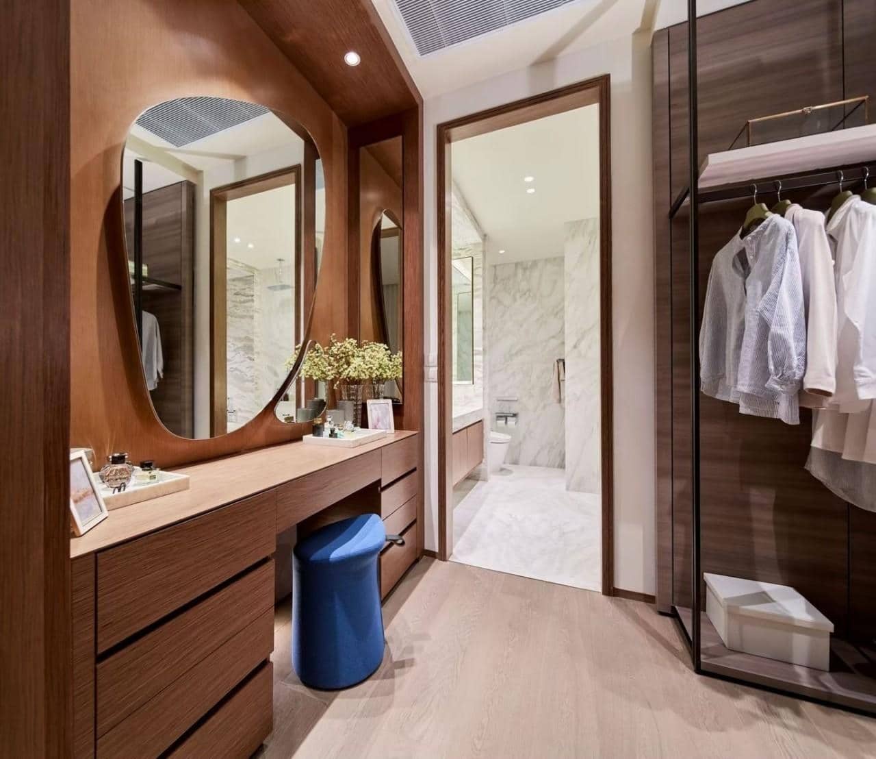 Scope Langsuan, Bangkok 5