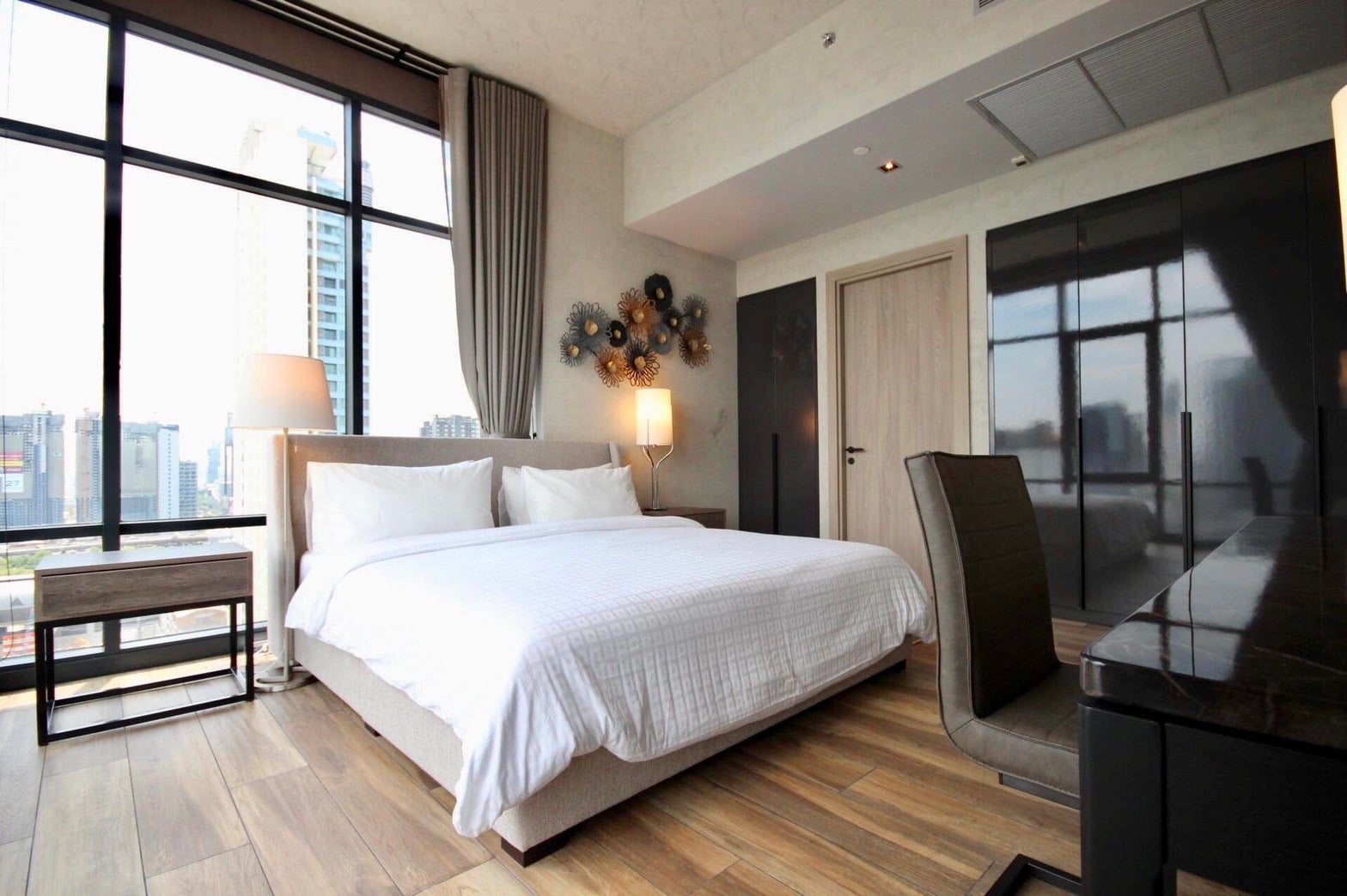 The Lofts Asoke, Bangkok 4