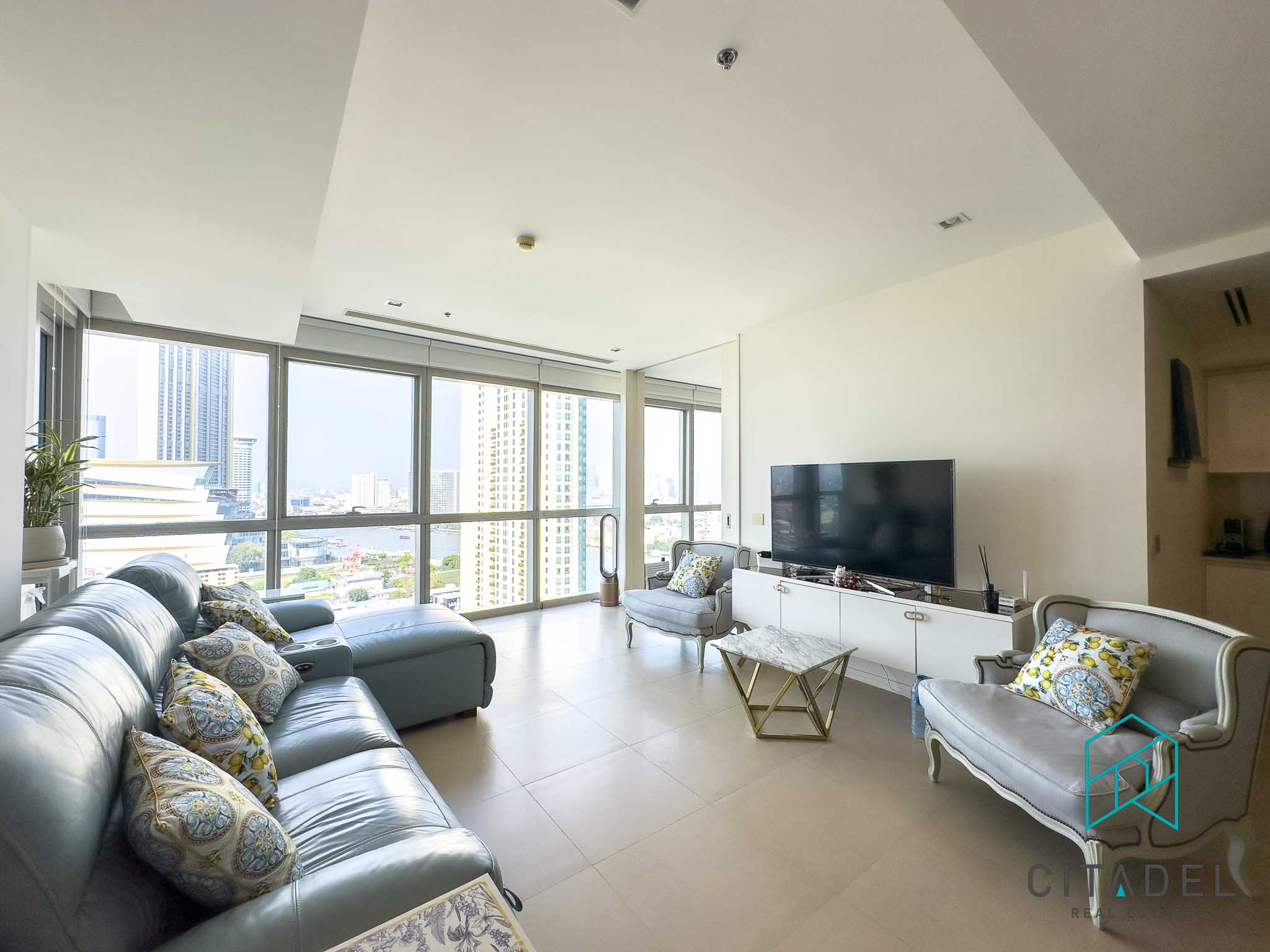 The River Condominium, Bangkok 1
