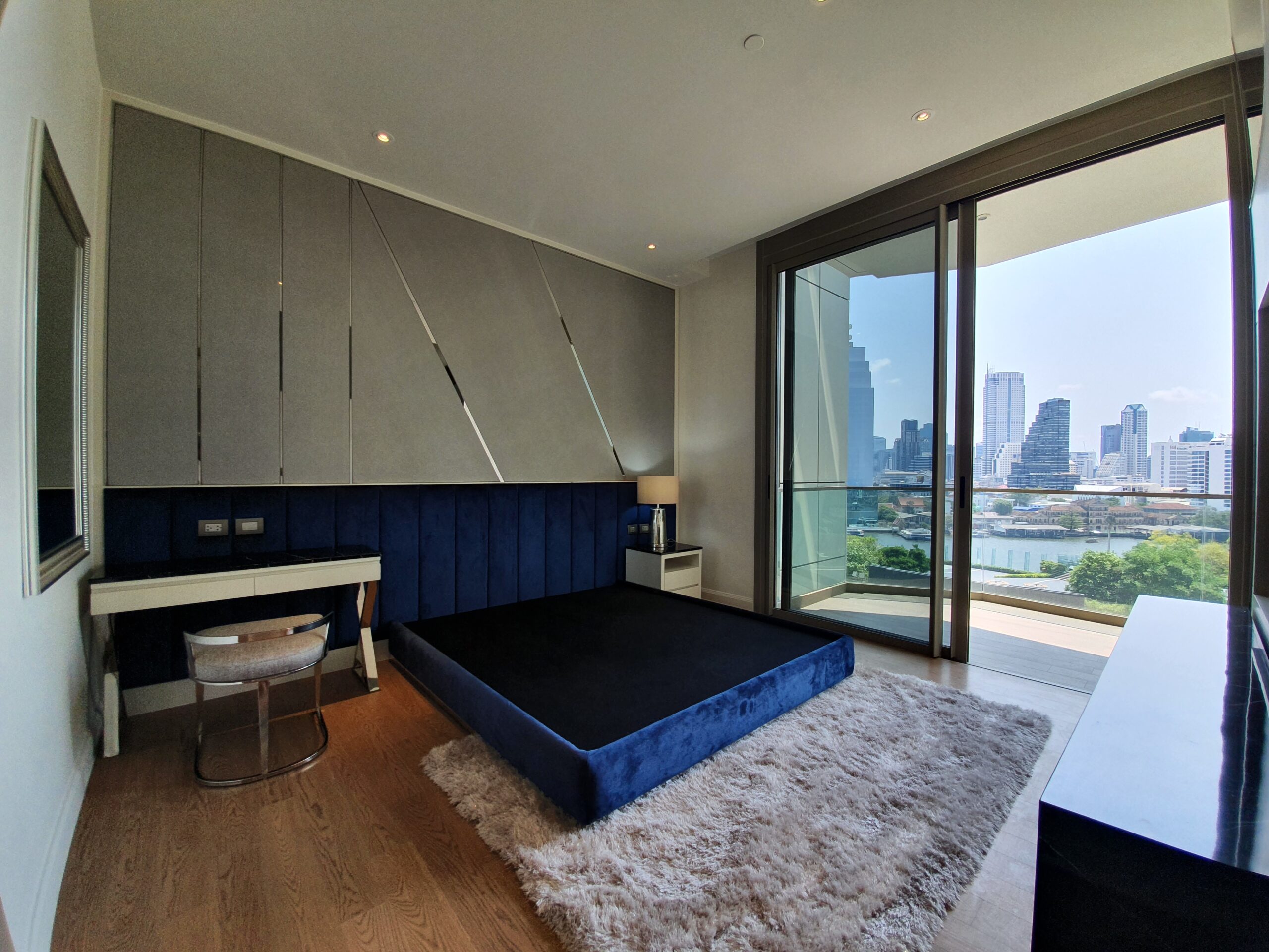 Magnolias Waterfront Residences, Bangkok 5