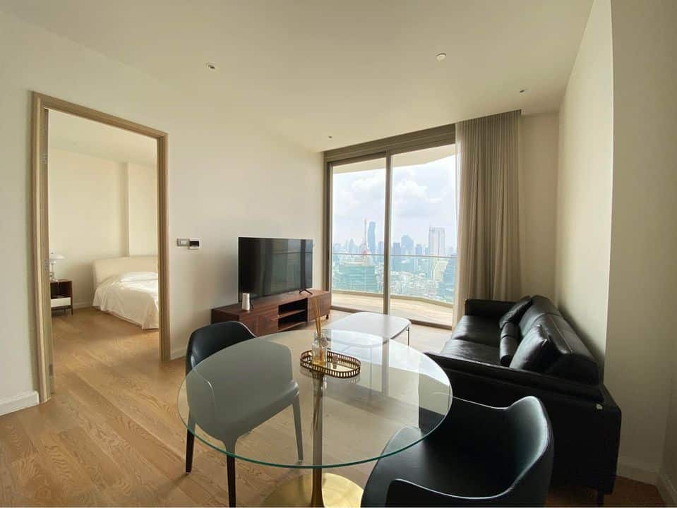 Magnolias Waterfront Residences, Bangkok 2
