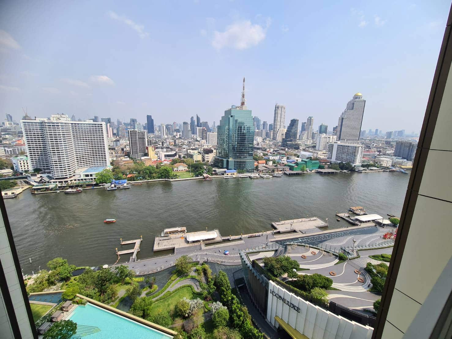 Magnolias Waterfront Residences, Bangkok 5