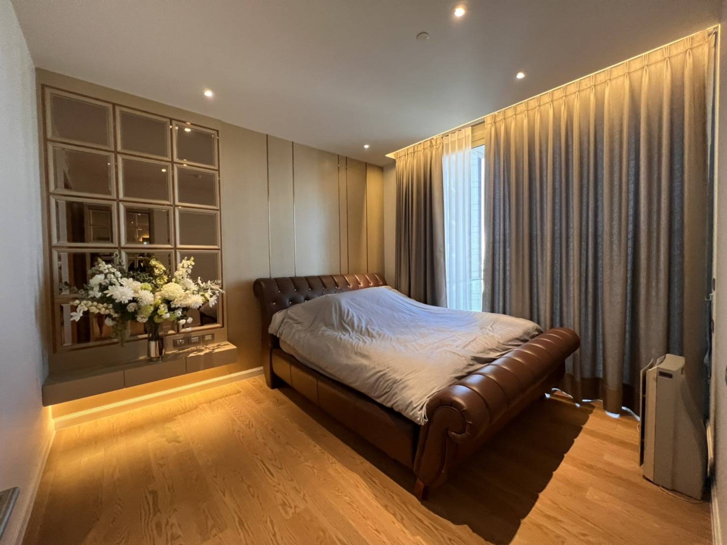 Magnolias Waterfront Residences, Bangkok 4