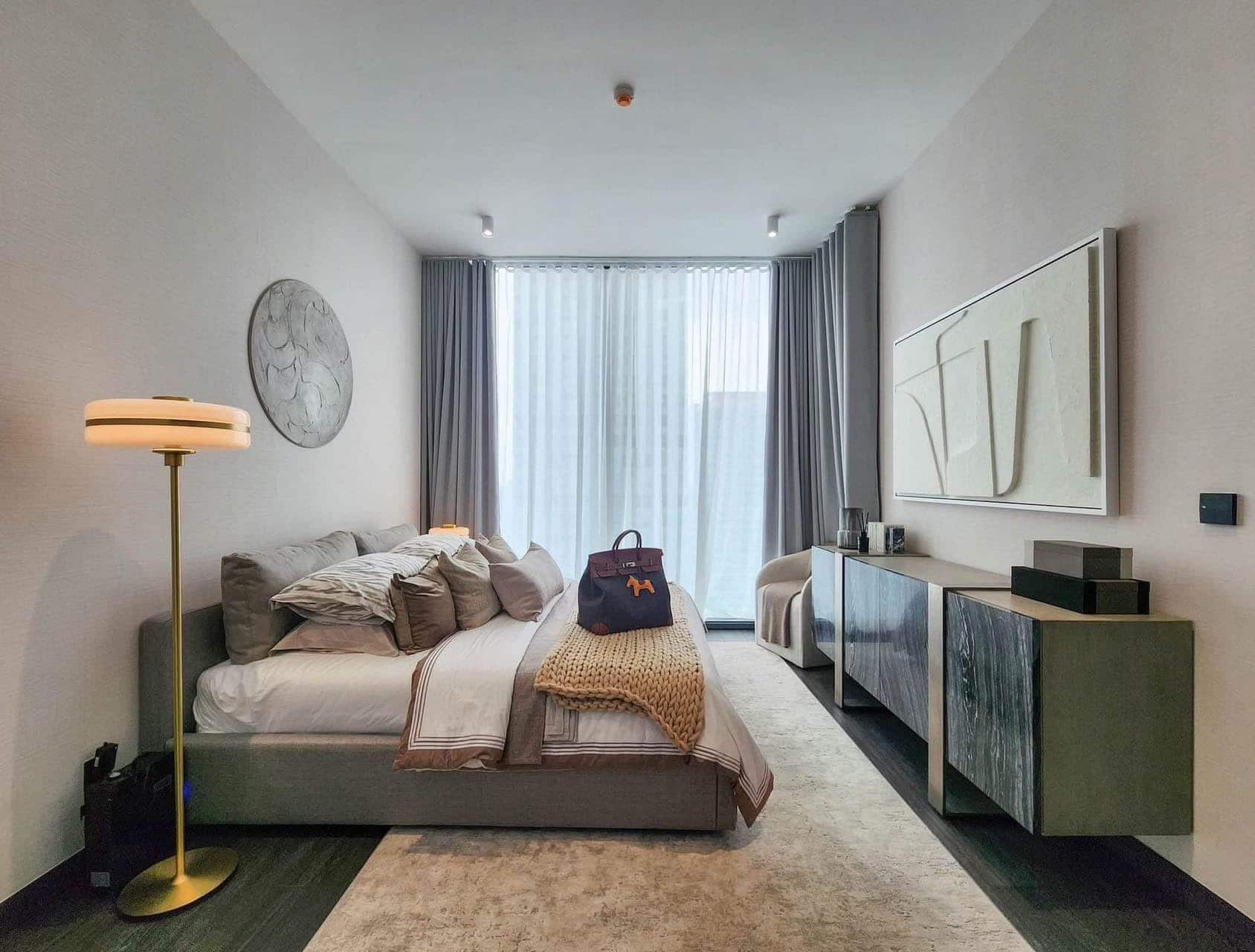 Tait Sathorn 12, Bangkok 5