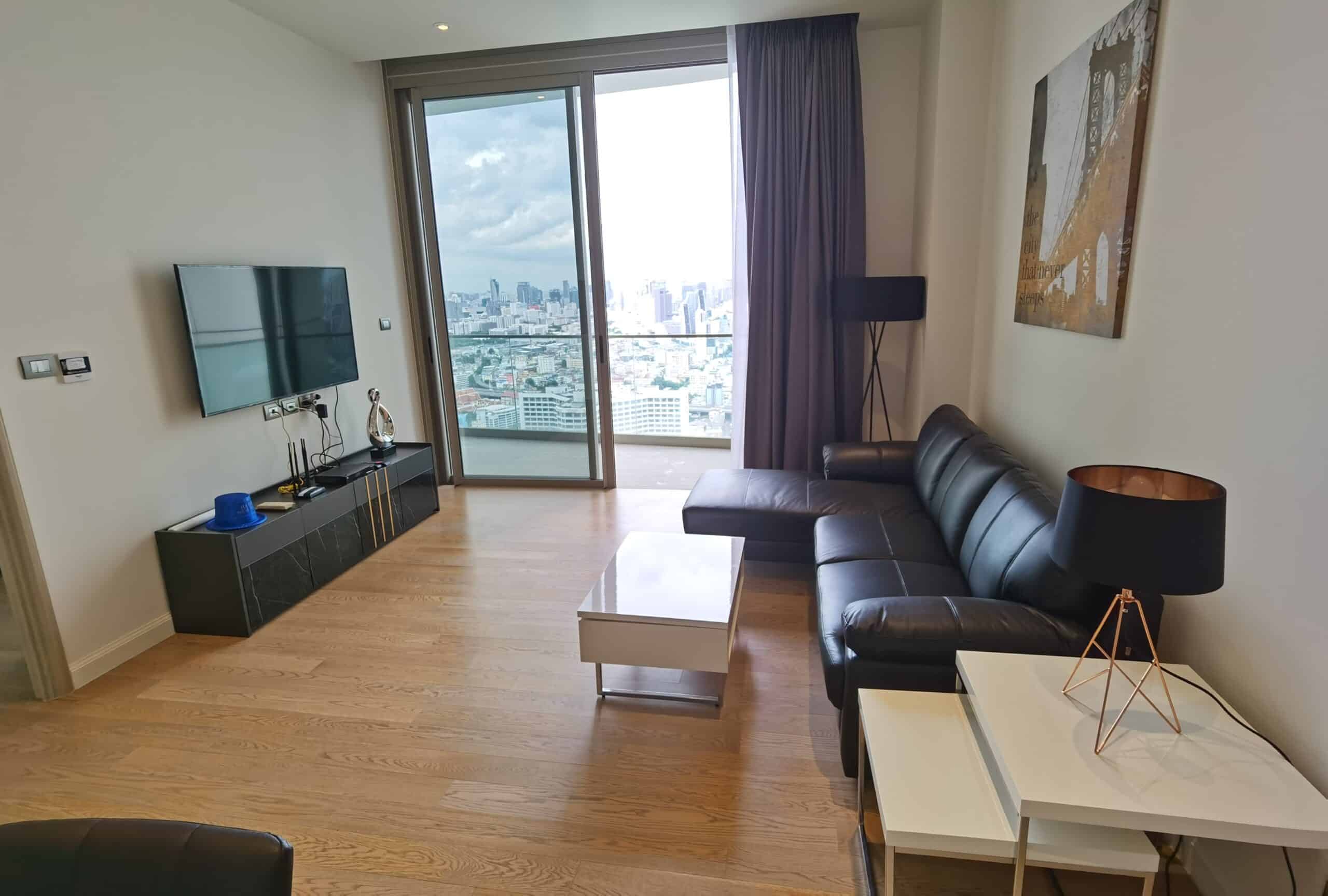 Magnolias Waterfront Residences, Bangkok 1