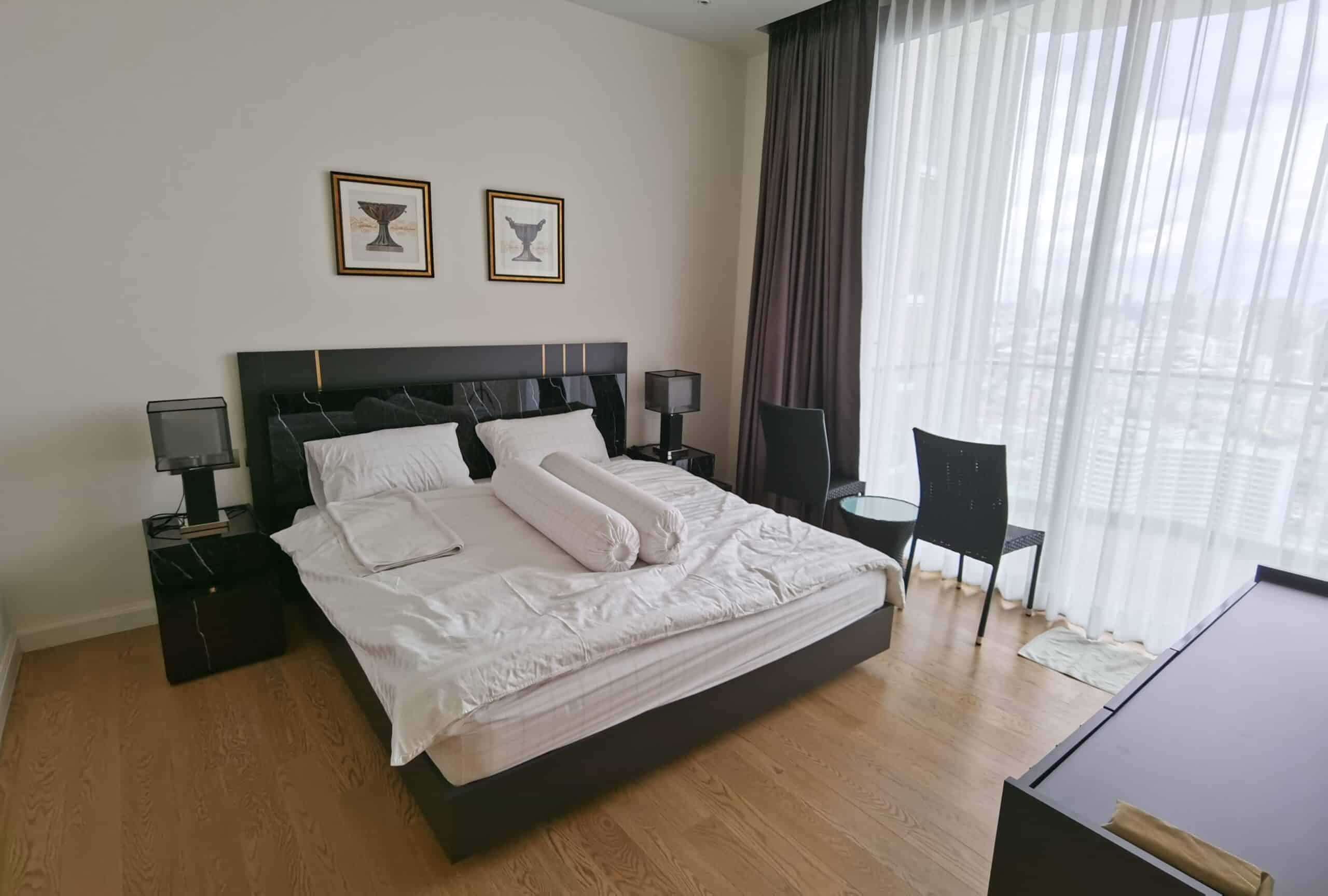 Magnolias Waterfront Residences, Bangkok 4