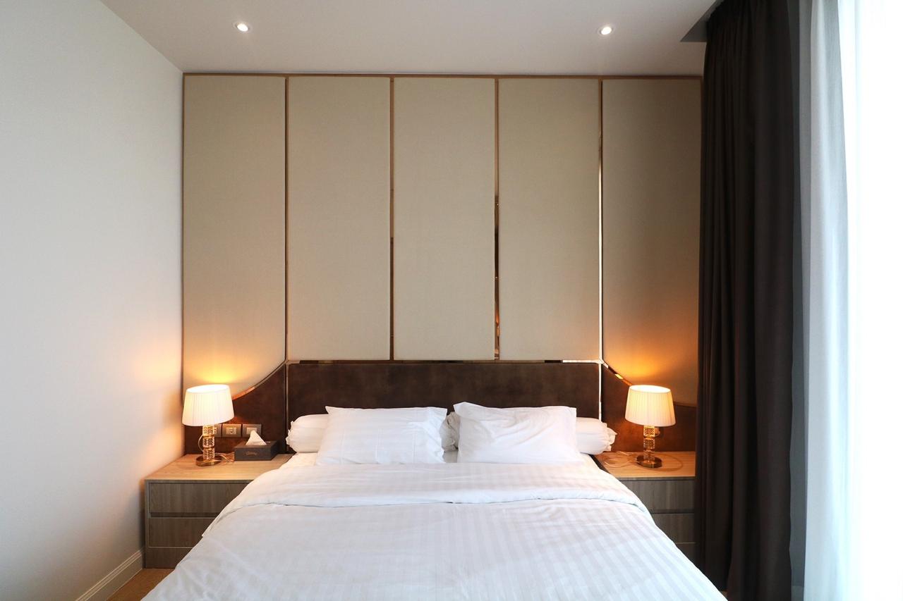 Magnolias Waterfront Residences, Bangkok 5