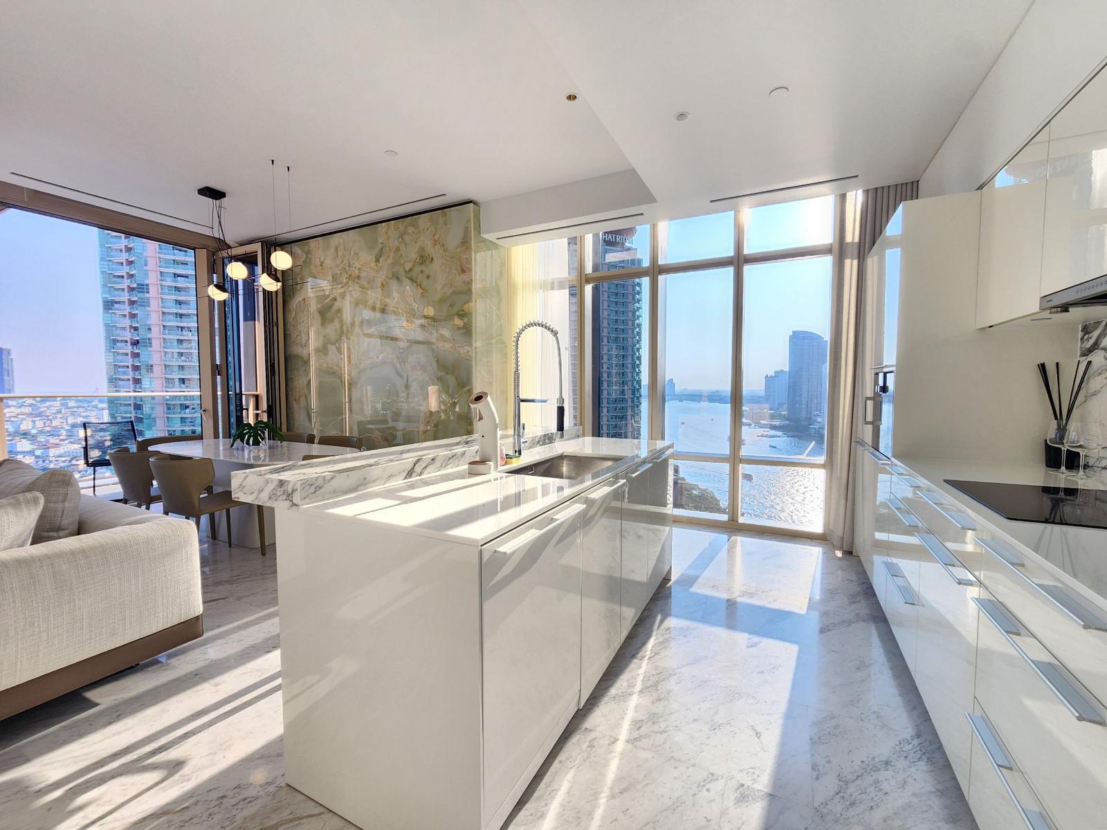 Four Seasons Private Residences, Bangkok 4