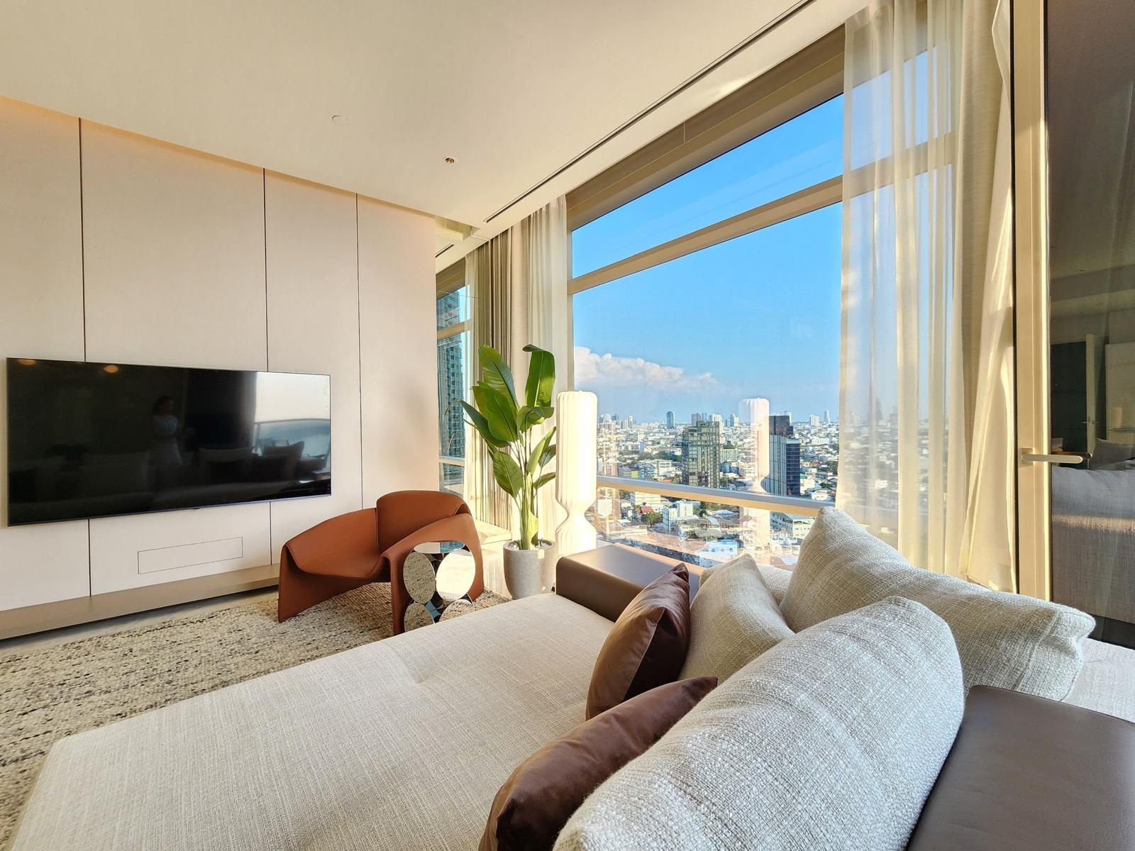 Four Seasons Private Residences, Bangkok 3