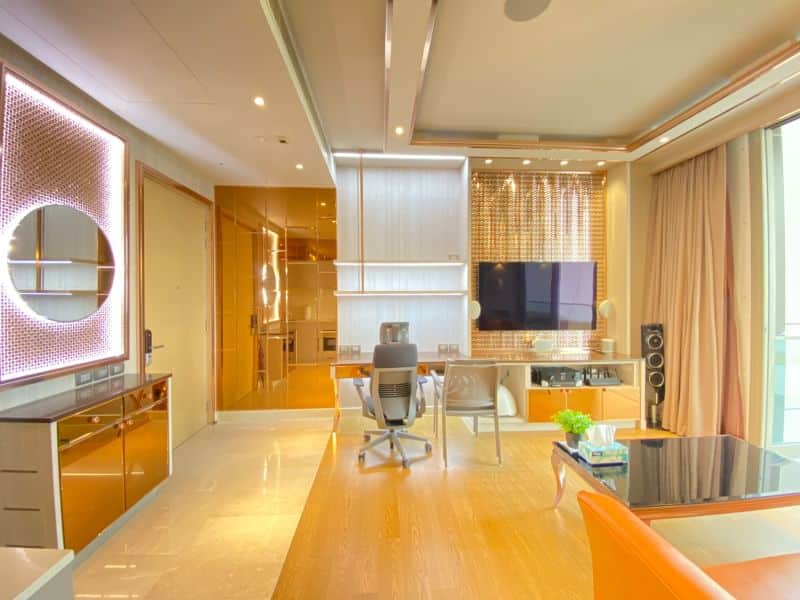 Magnolias Waterfront Residences, Bangkok 4