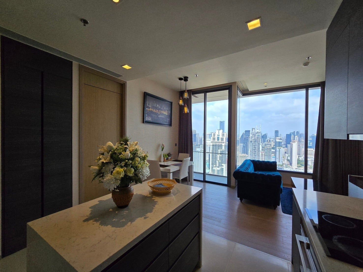 The Esse Asoke, Bangkok 1
