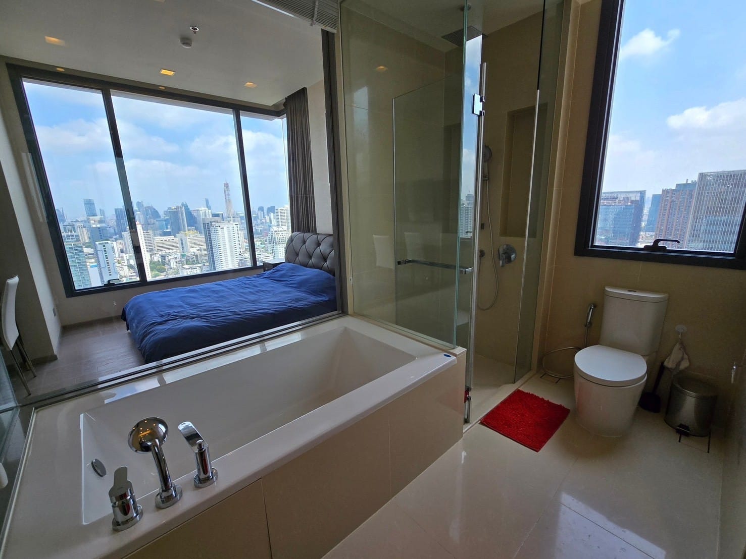 The Esse Asoke, Bangkok 5