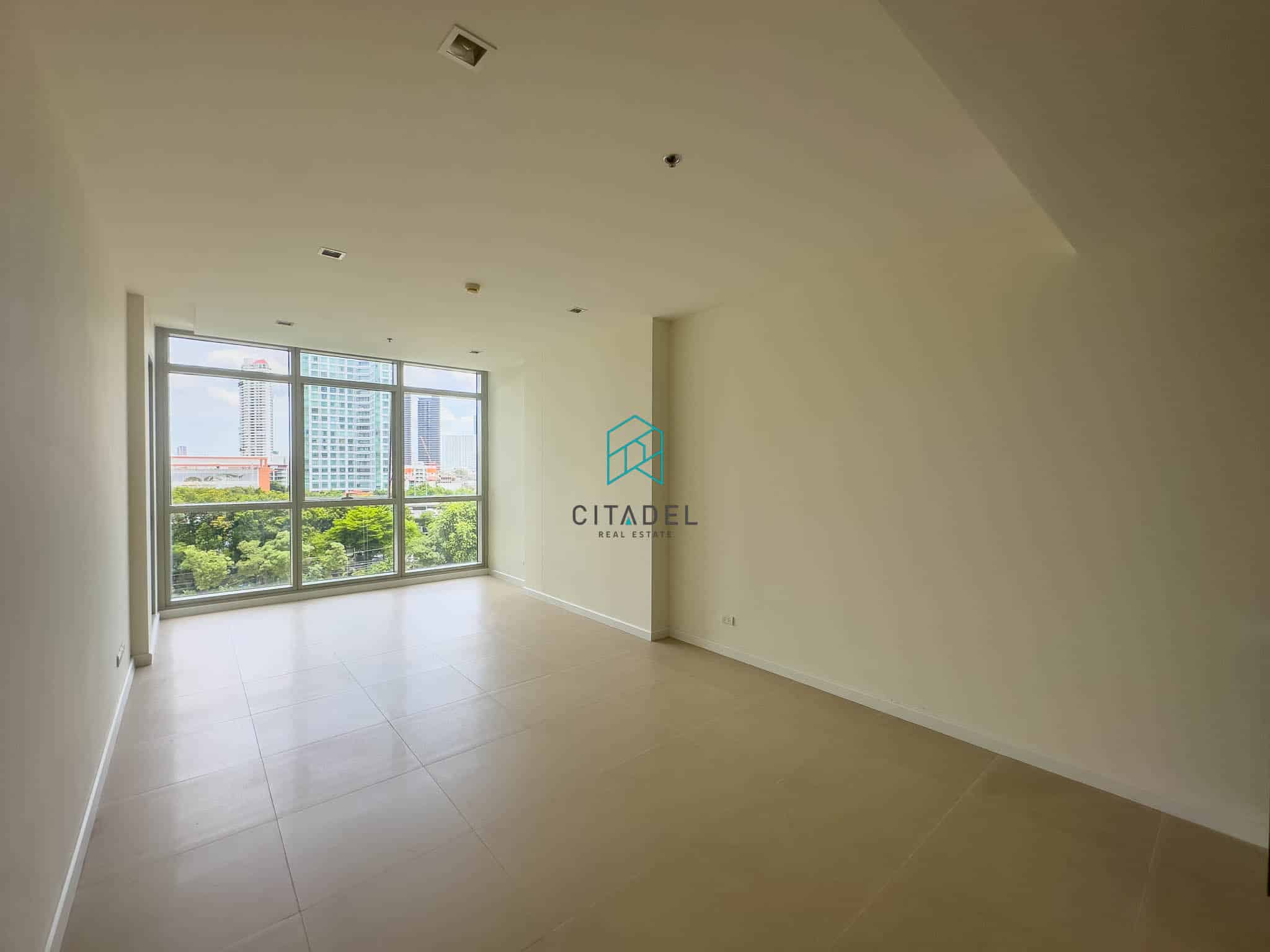The River Condominium, Bangkok 2