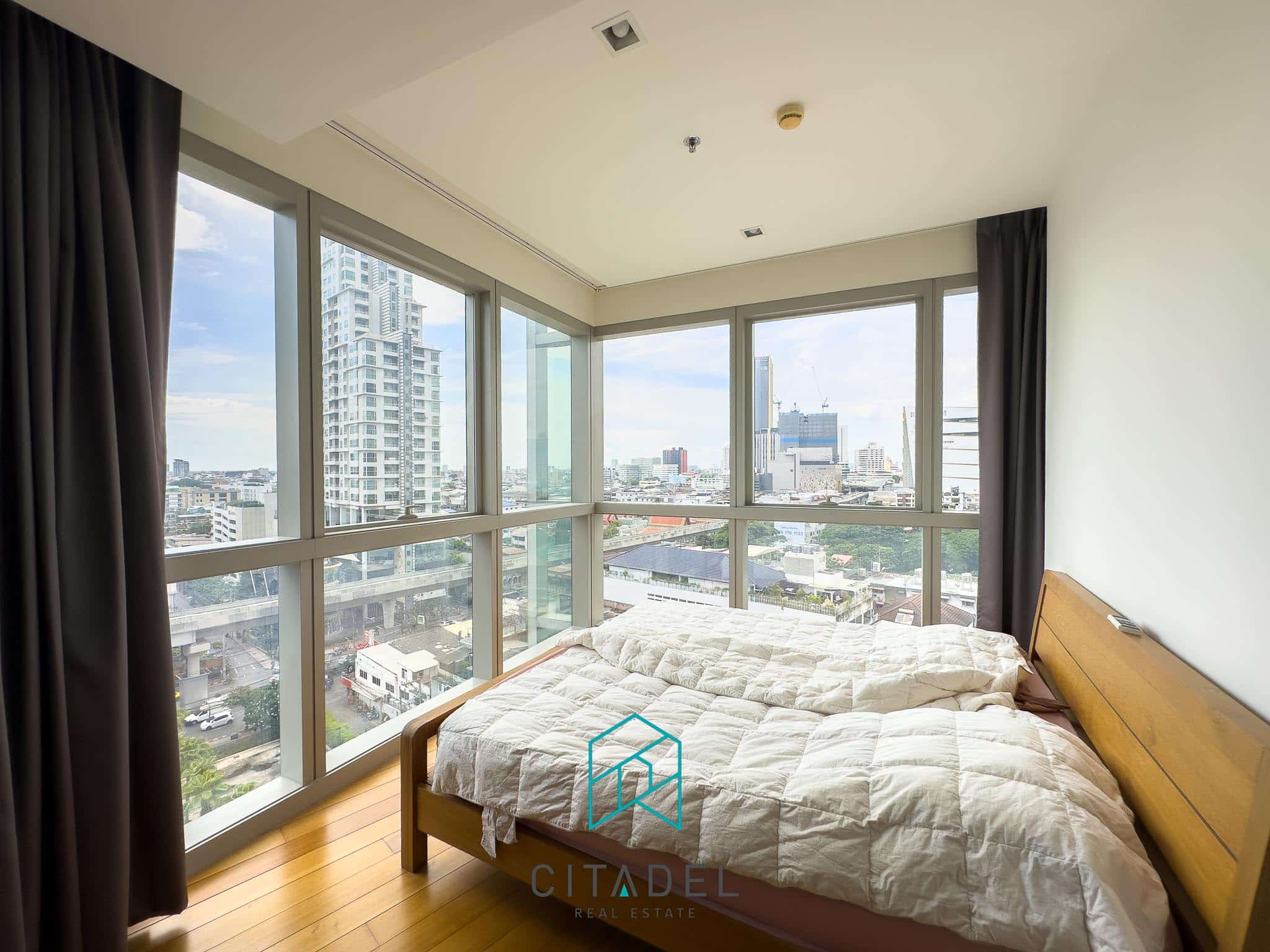 The River Condominium, Bangkok 4