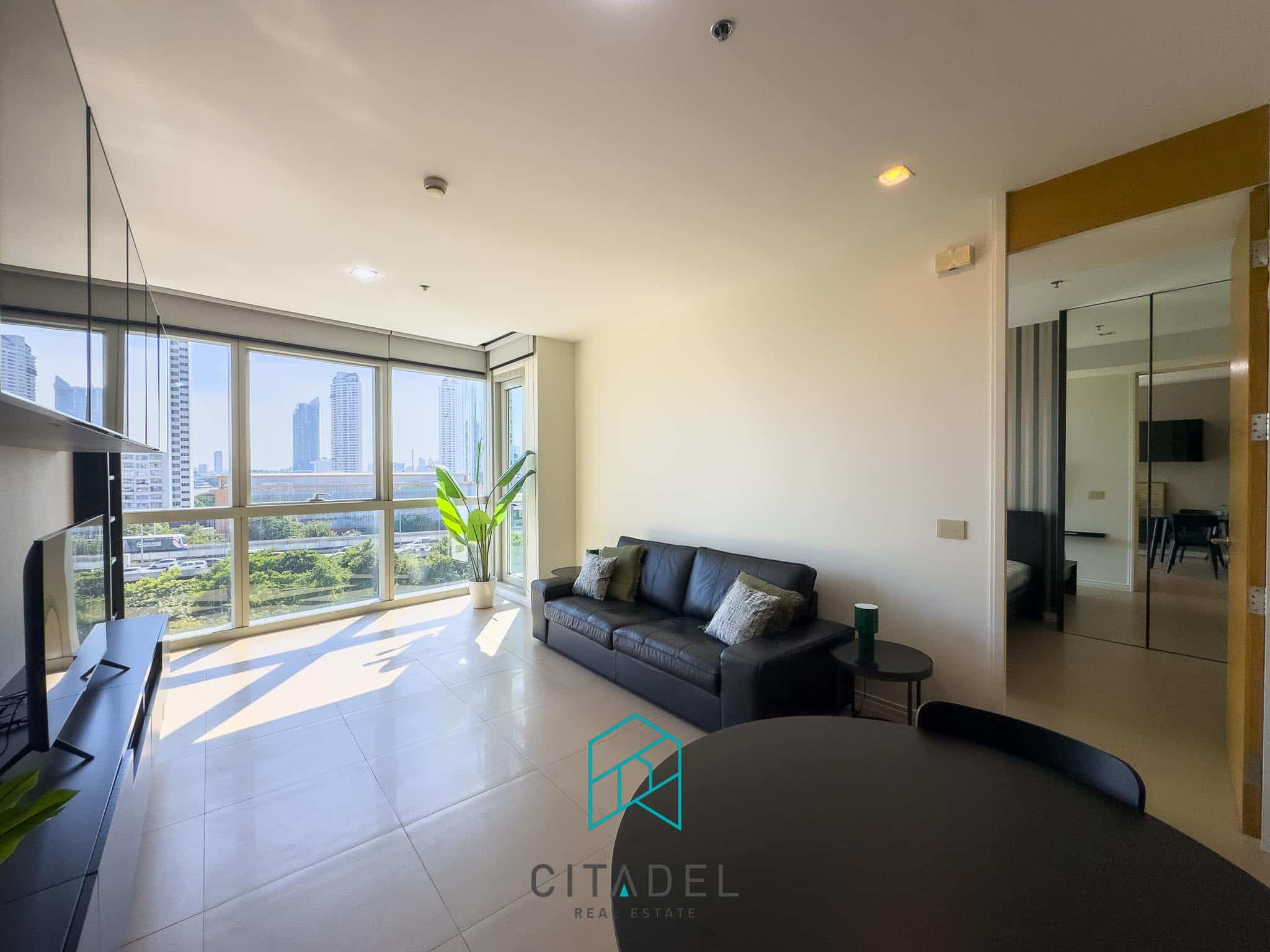 The River Condominium, Bangkok 2