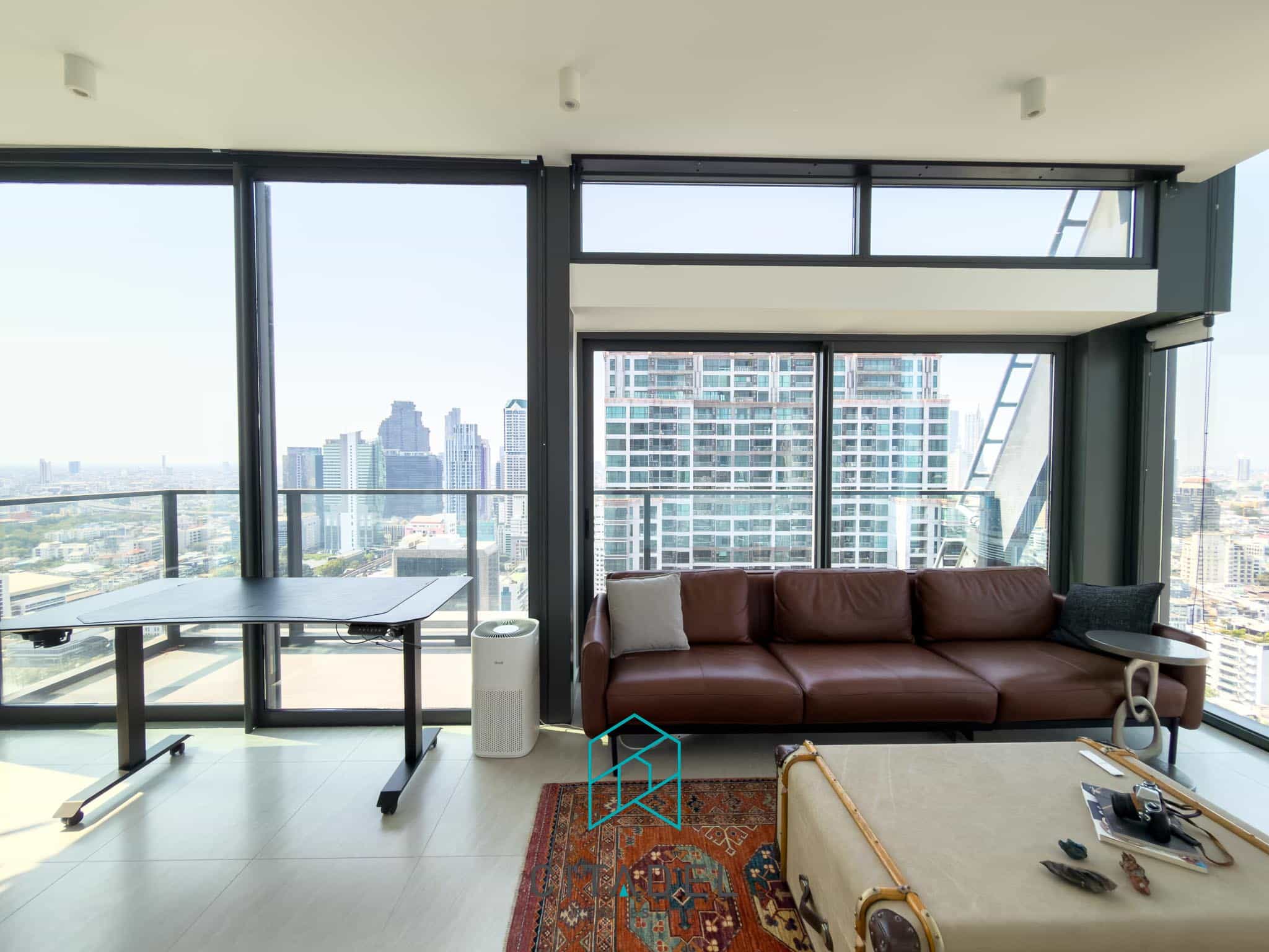 Tait Sathorn 12, Bangkok 4