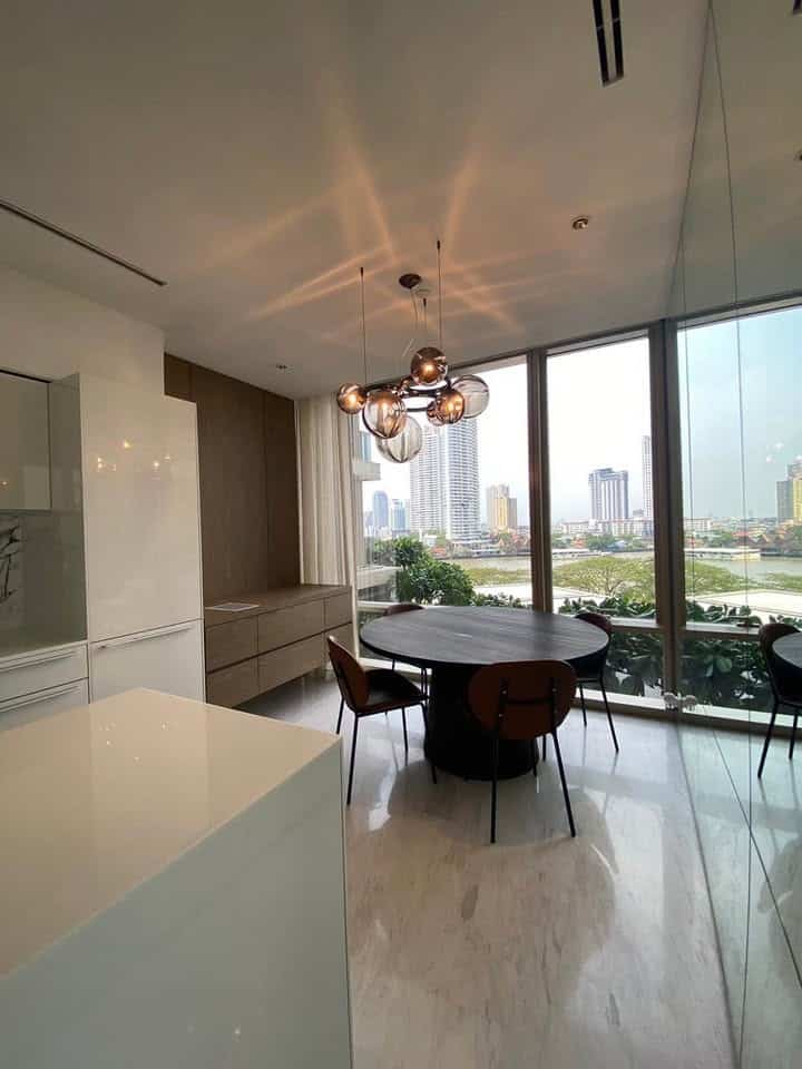 Four Seasons Private Residences, Bangkok 4